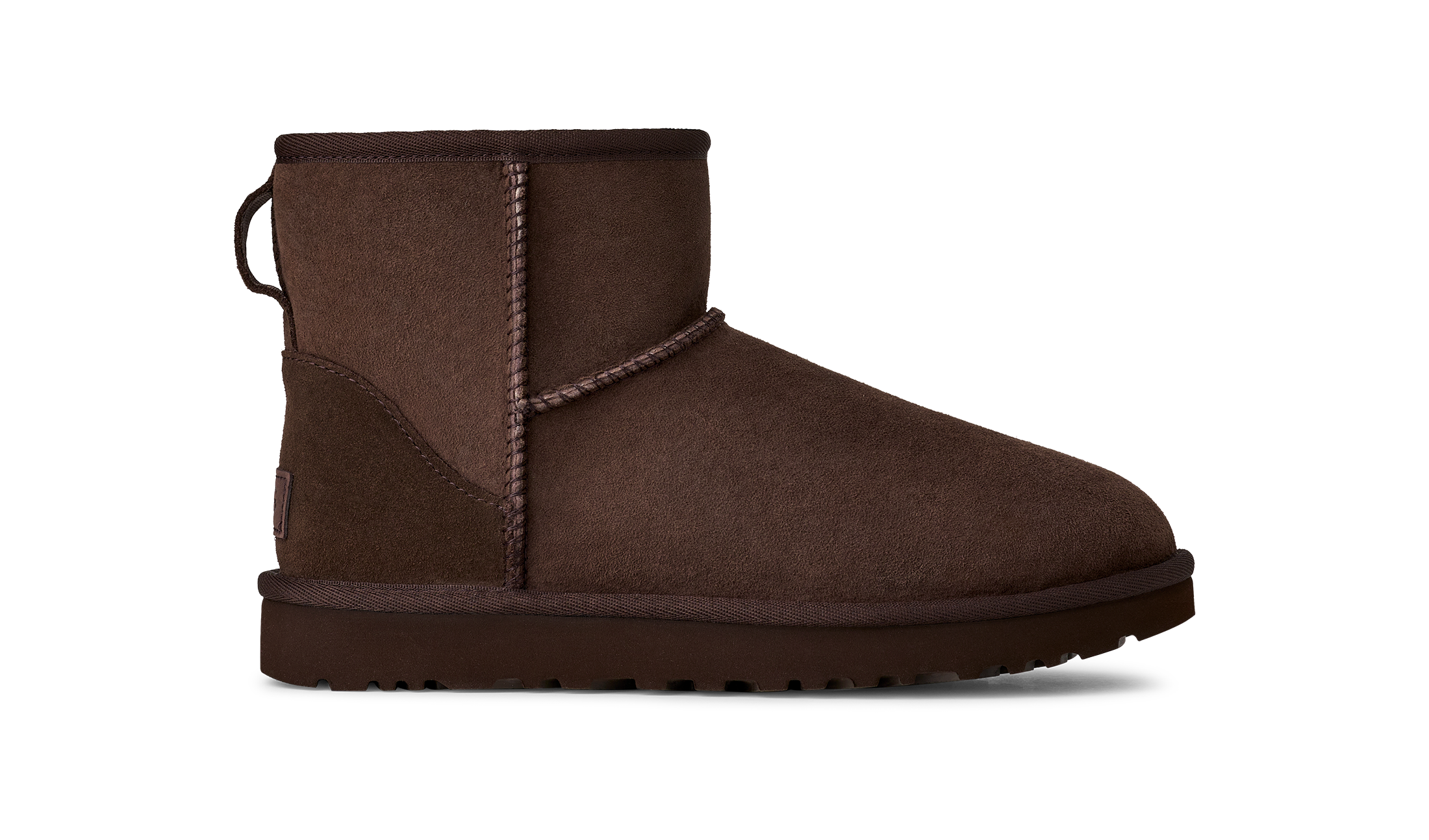 UGG Winterboots »Unisex, W CLASSIC MINI II«  Schlupfschuh, Kurz-Boots mit Ziernähten