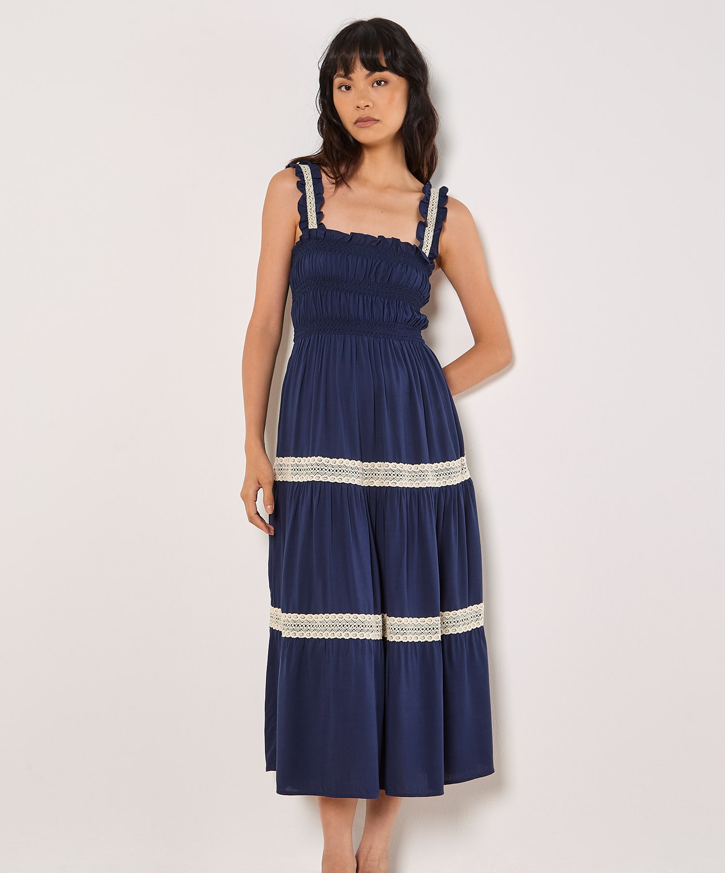 Apricot Spitzenkleid »Maxikleid« mit Smokdetails