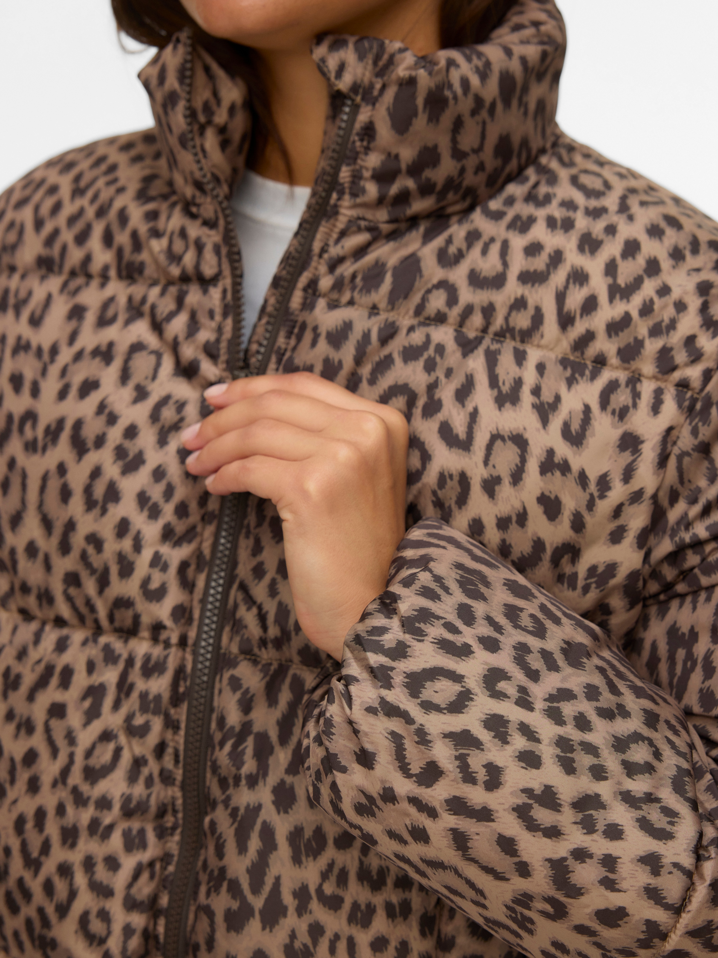 Vero Moda Steppjacke »VMPARDA AOP JACKET NOOS«