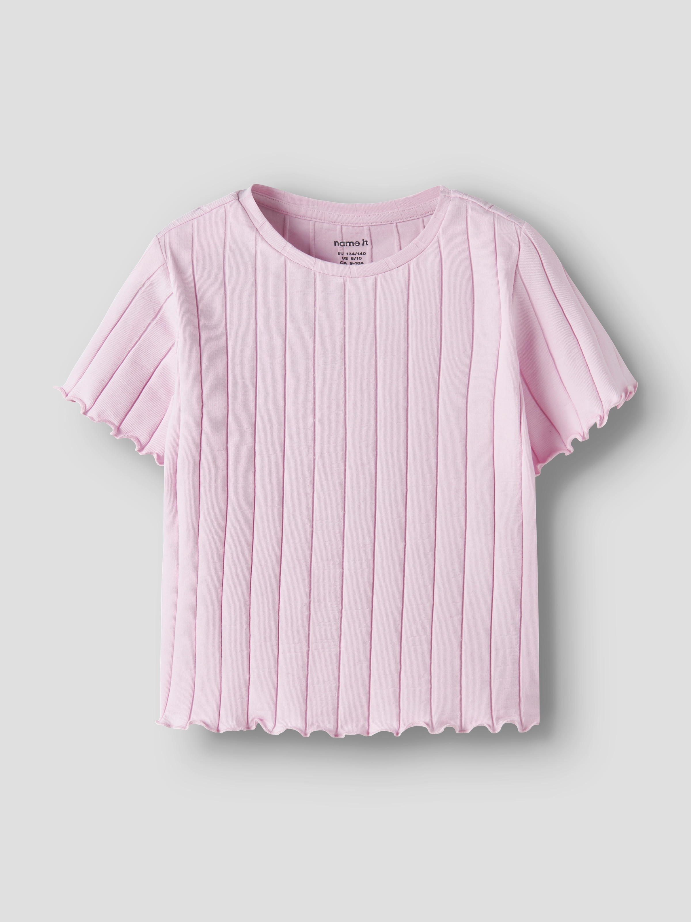 Name It Kurzarmshirt »NKFNORALINA SS CROP TOP NOOS« Baumwollmischung mit Stretch, gewellte Abschlüsse