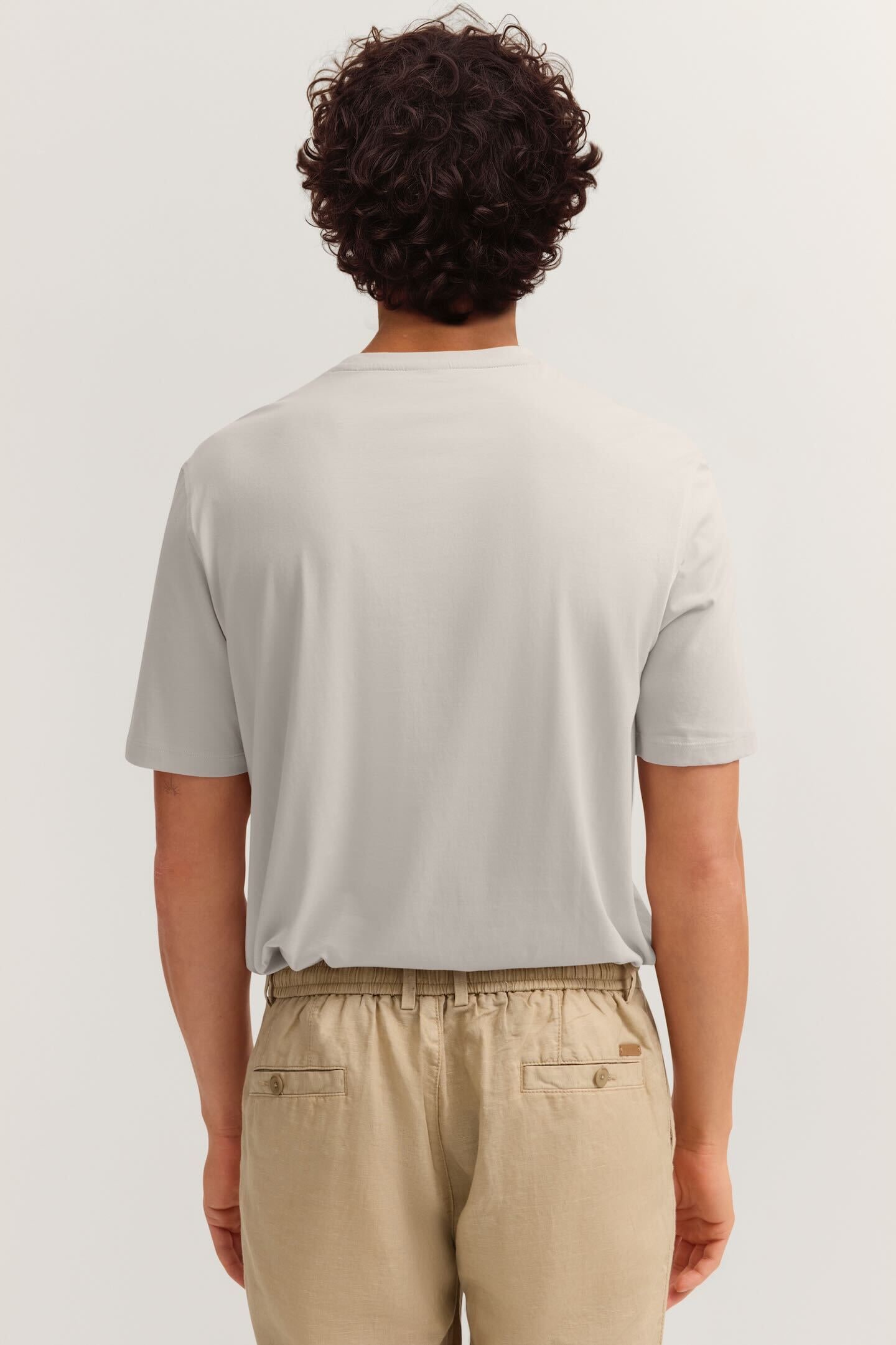 bugatti T-Shirt »Basic« aus Baumwolle Modern Fit Rundhals