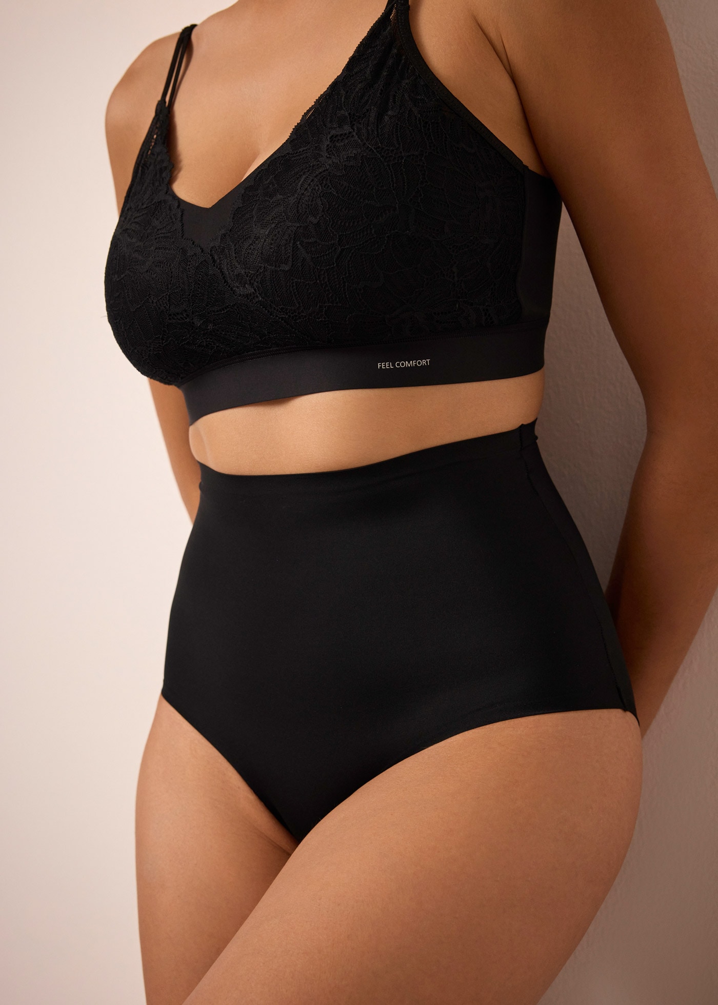 bonprix Shapingpants Packung, 3 Stk. körpernahe Passform, mittlere Formkraft, nahtlose Verarbeitung