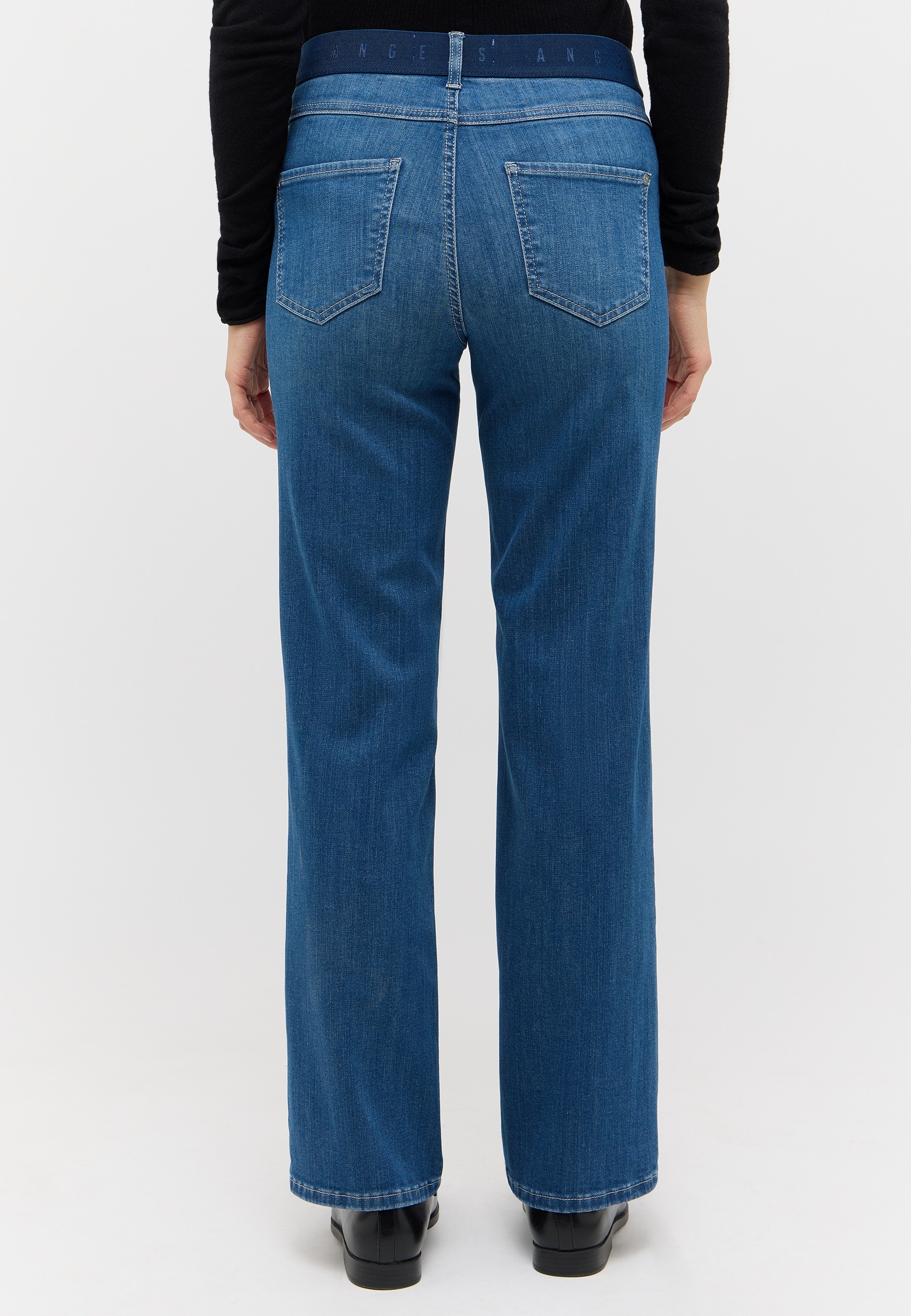 ANGELS 5-Pocket-Jeans »L. SPORTY« weite Passform, mit Gürtelschlaufen, 1-Knopf-Form