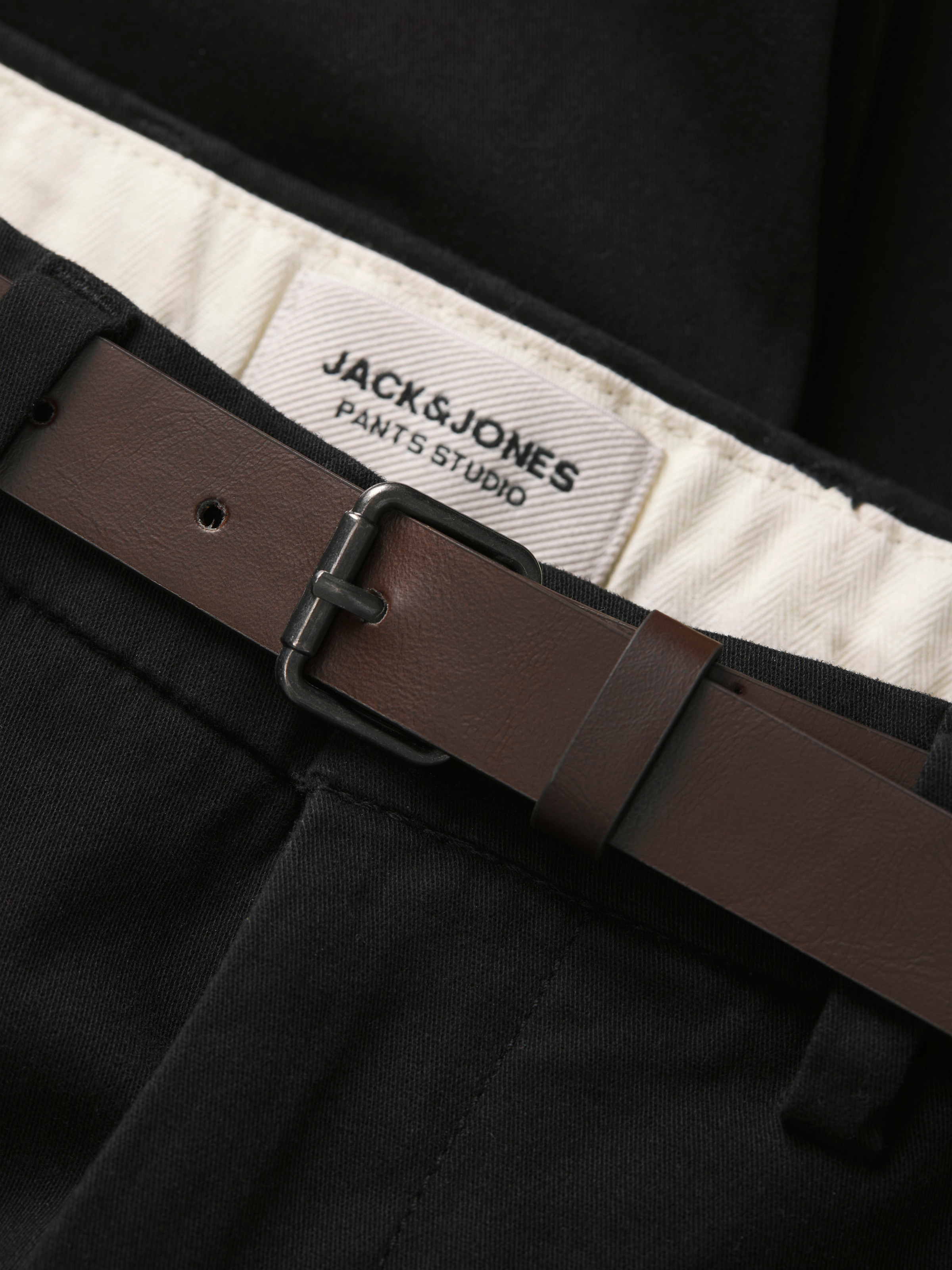 Jack & Jones Chinoshorts »JPSTADAM BELTED CHINO SHORTS SRT«
