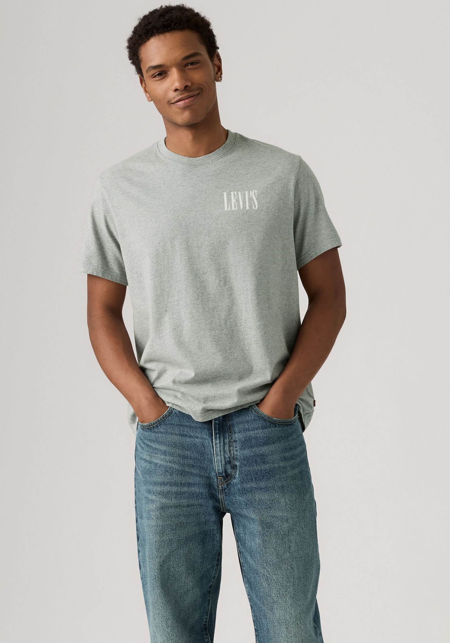 Levi's® T-Shirt »RELAXED FIT TEE«, mit Logoschriftzug