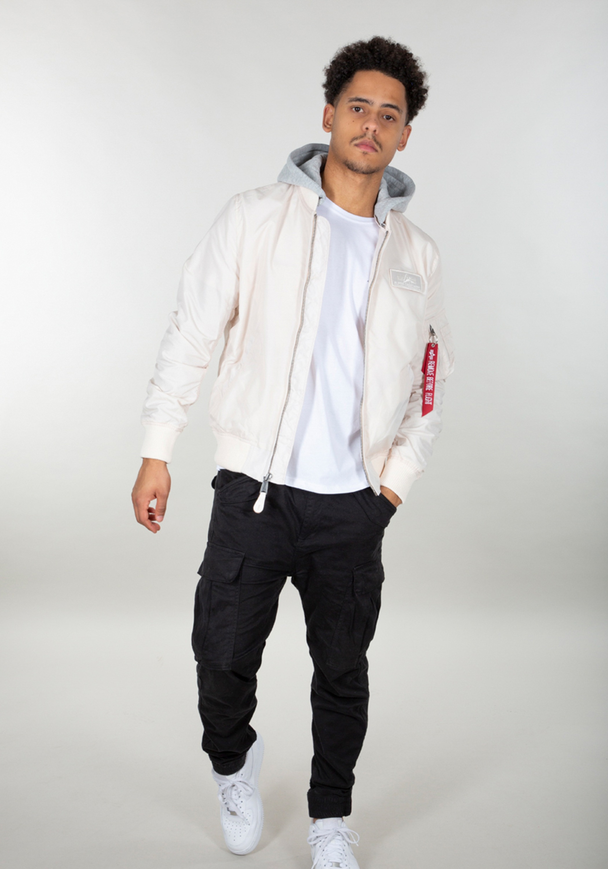 Alpha Industries Bomberjacke »MA-1 TT Hood Light«