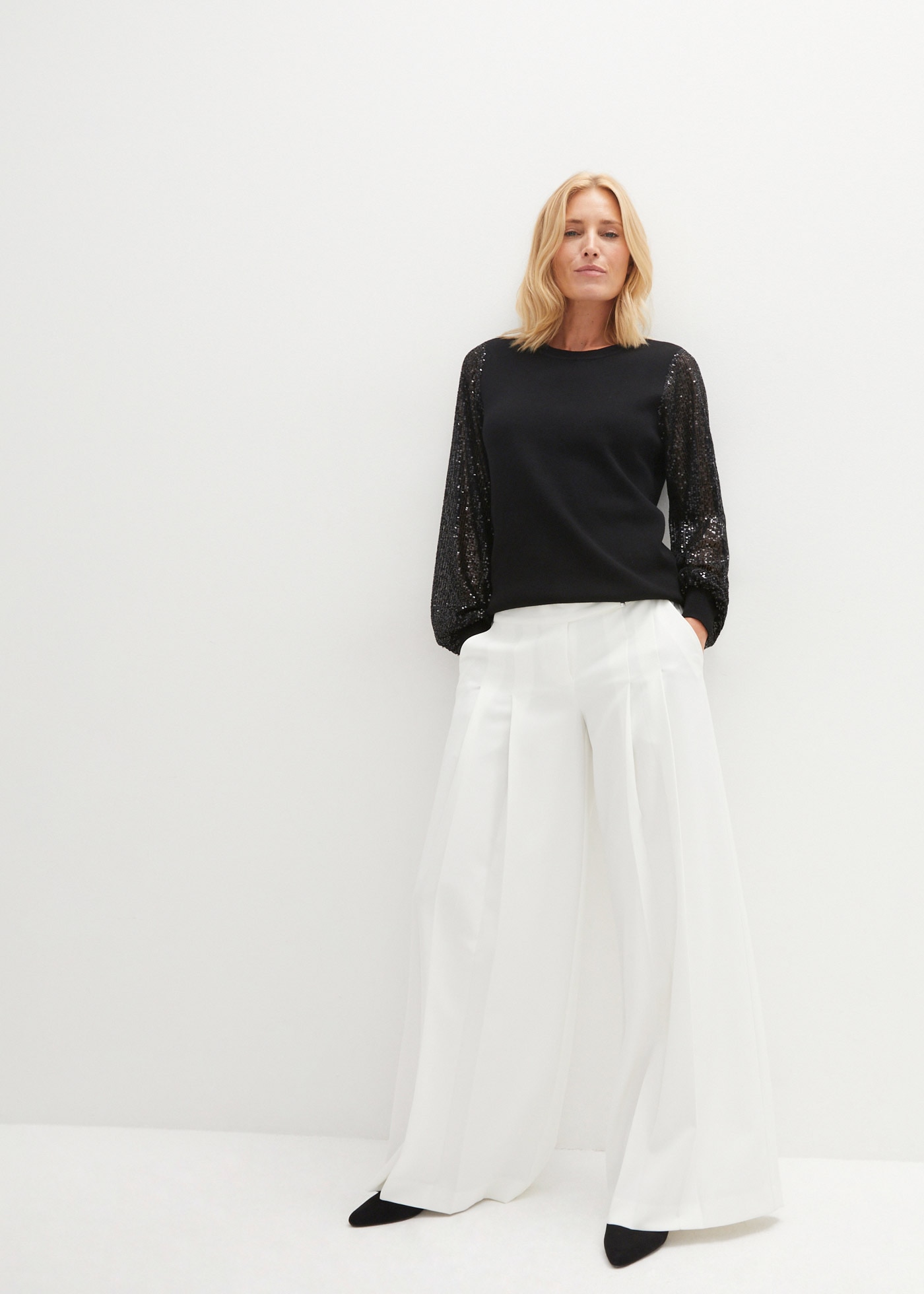 bonprix Strickpullover aus Viskose, Polyamid und Polyester, mit Ballon-Paillettenärmeln