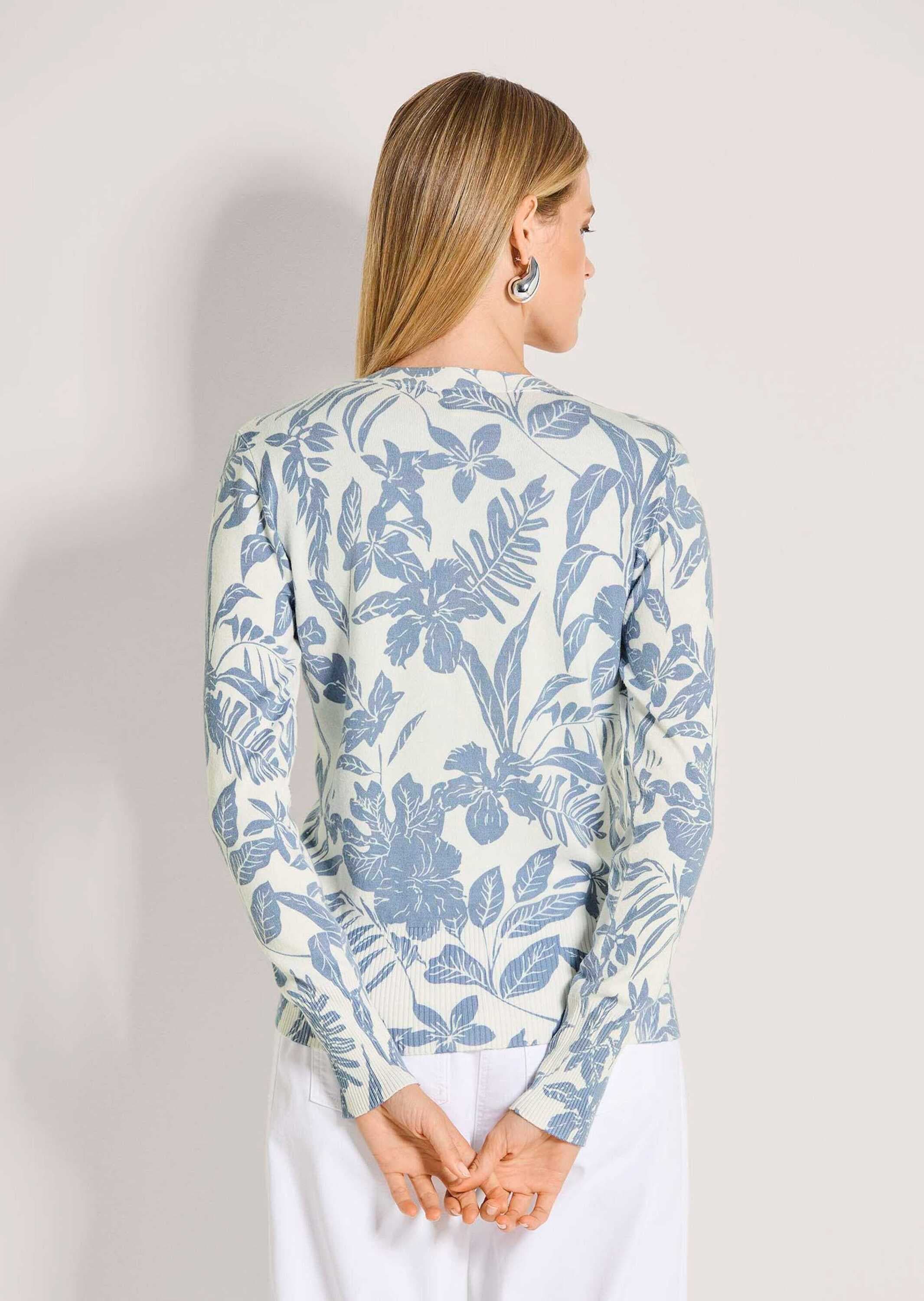 MADELEINE Strickjacke »Strickjacke Florale Feinstrickjacke mit V-Ausschnitt« Individueller Druckverlauf