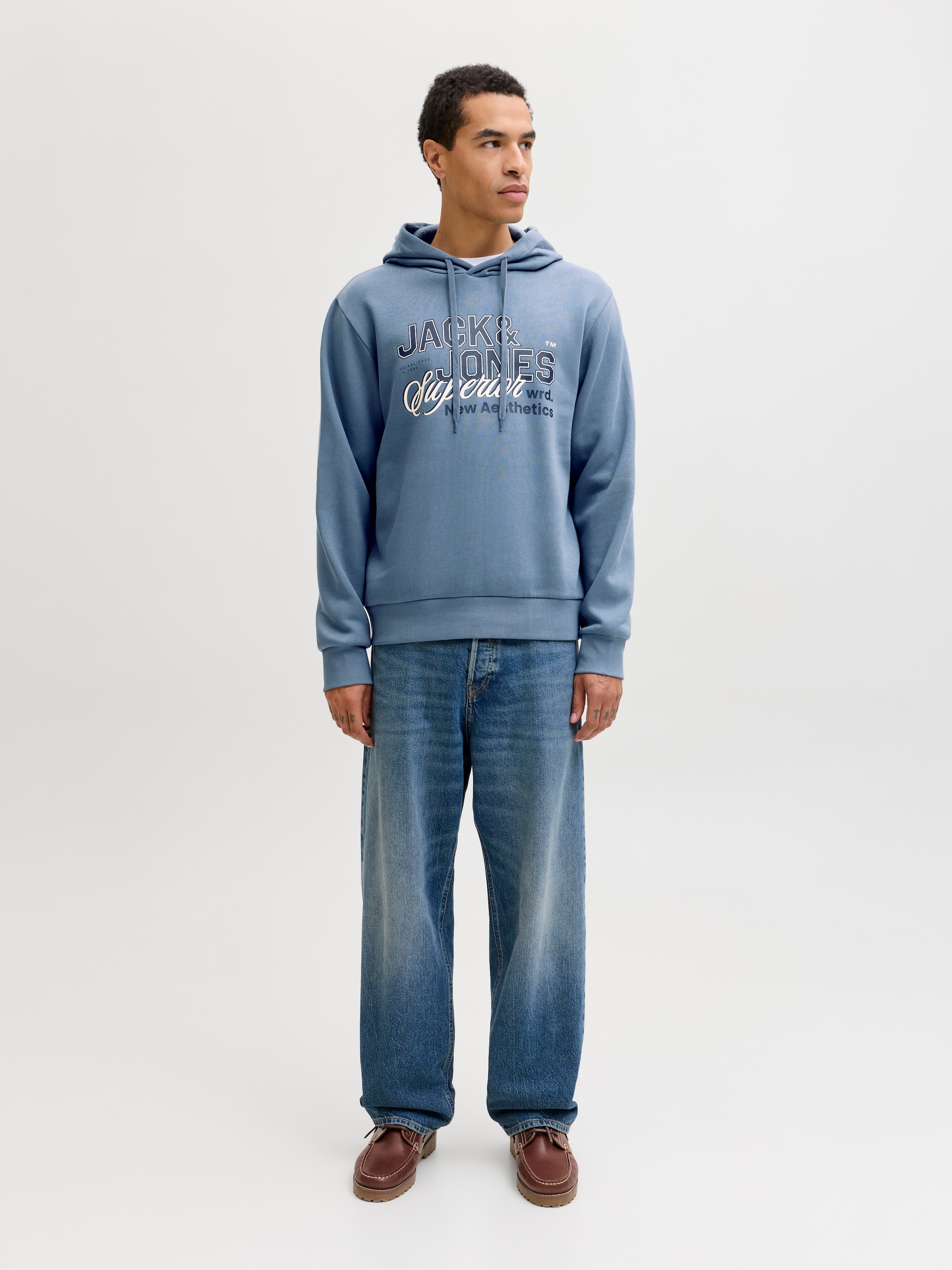 Jack & Jones Kapuzensweatshirt »JJELOGO SWEAT HOOD 2 COL 25/26 NOOS«, mit stylischem Print
