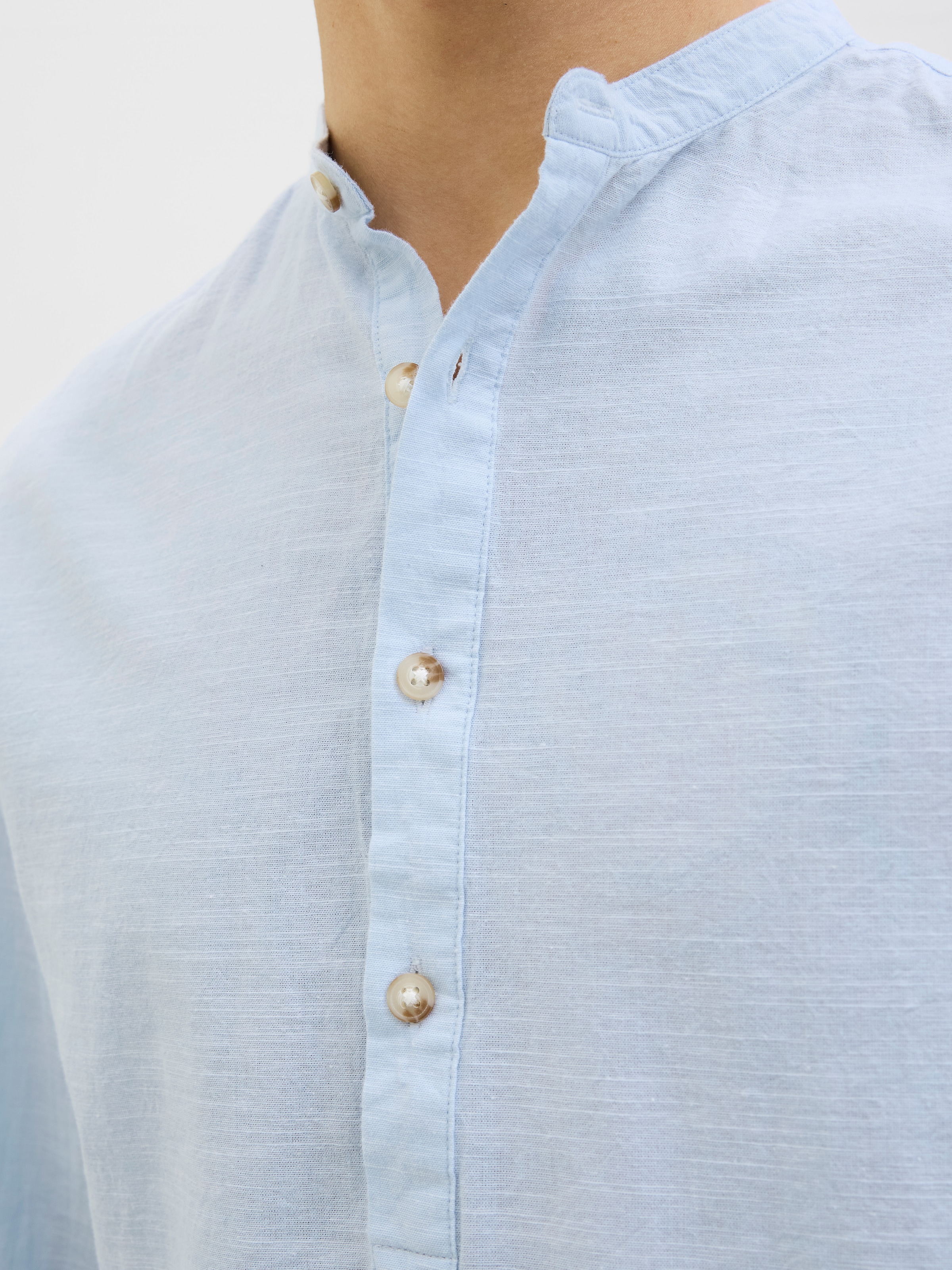 Jack & Jones Langarmhemd »JJESUMMER HALF PLACKET SHIRT LS SN«, mit Bandkragen
