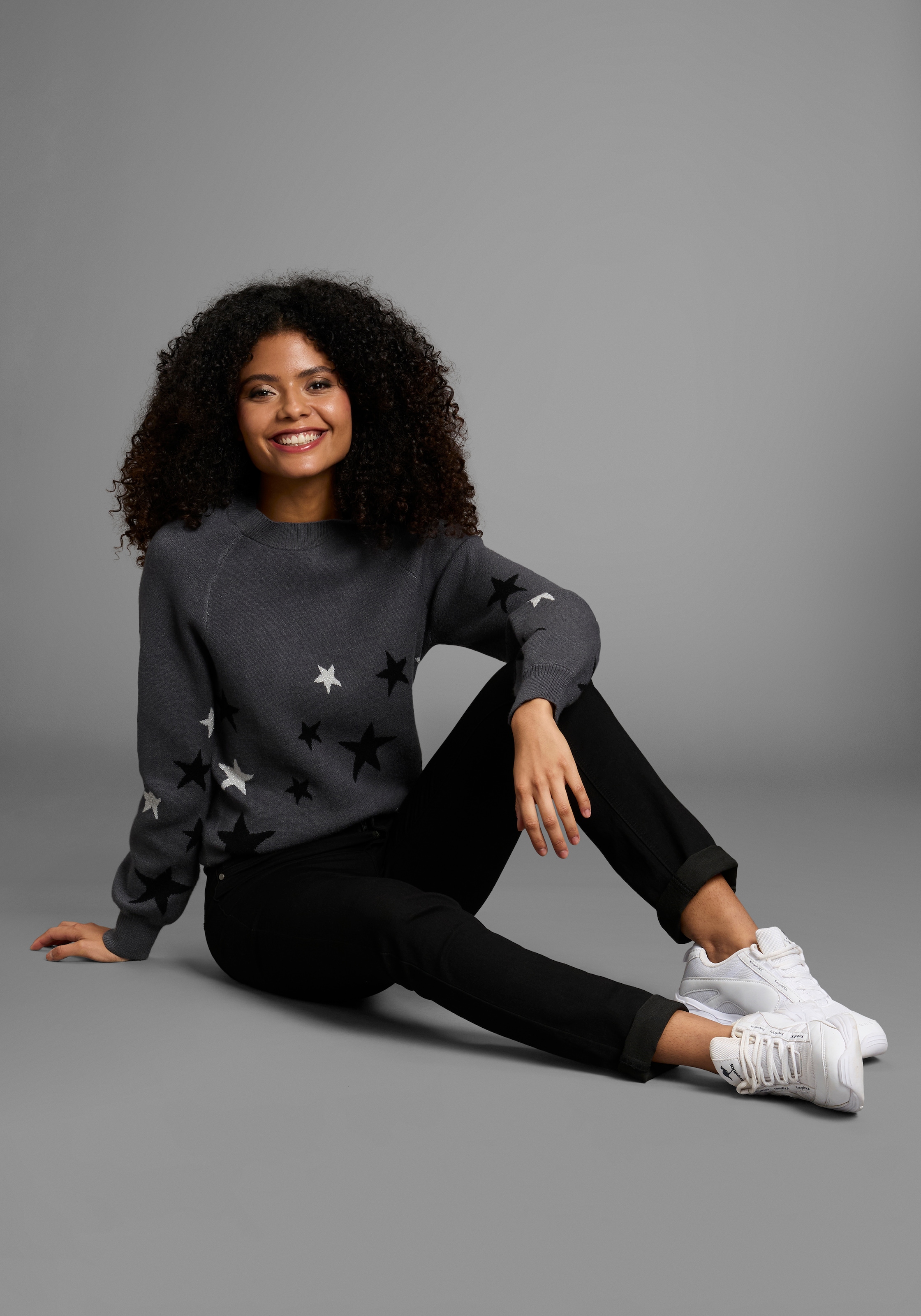 KangaROOS Rundhalspullover mit Sternen