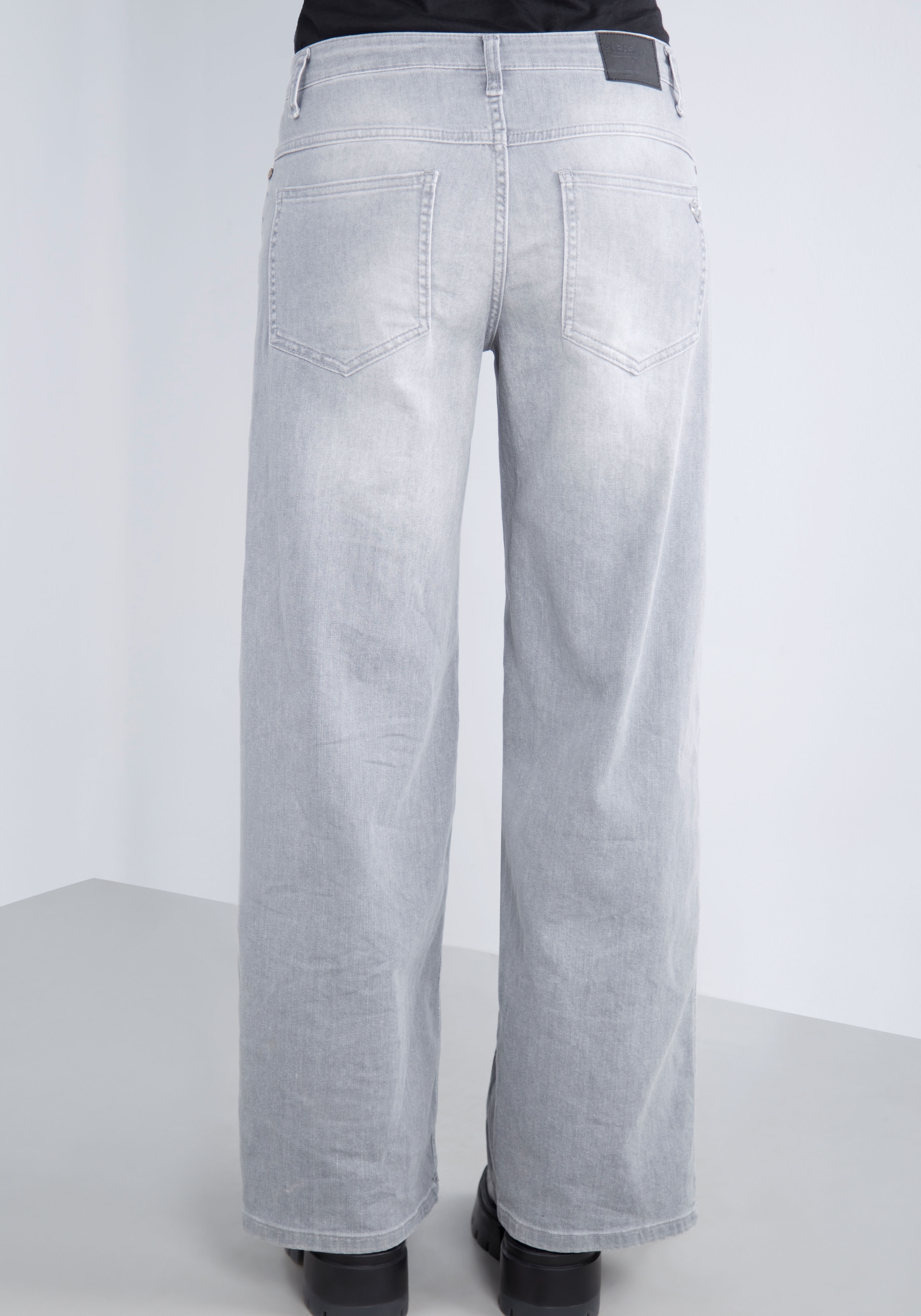 Please Jeans 5-Pocket-Jeans, mit weitem Bein und Fade-Out Effekten