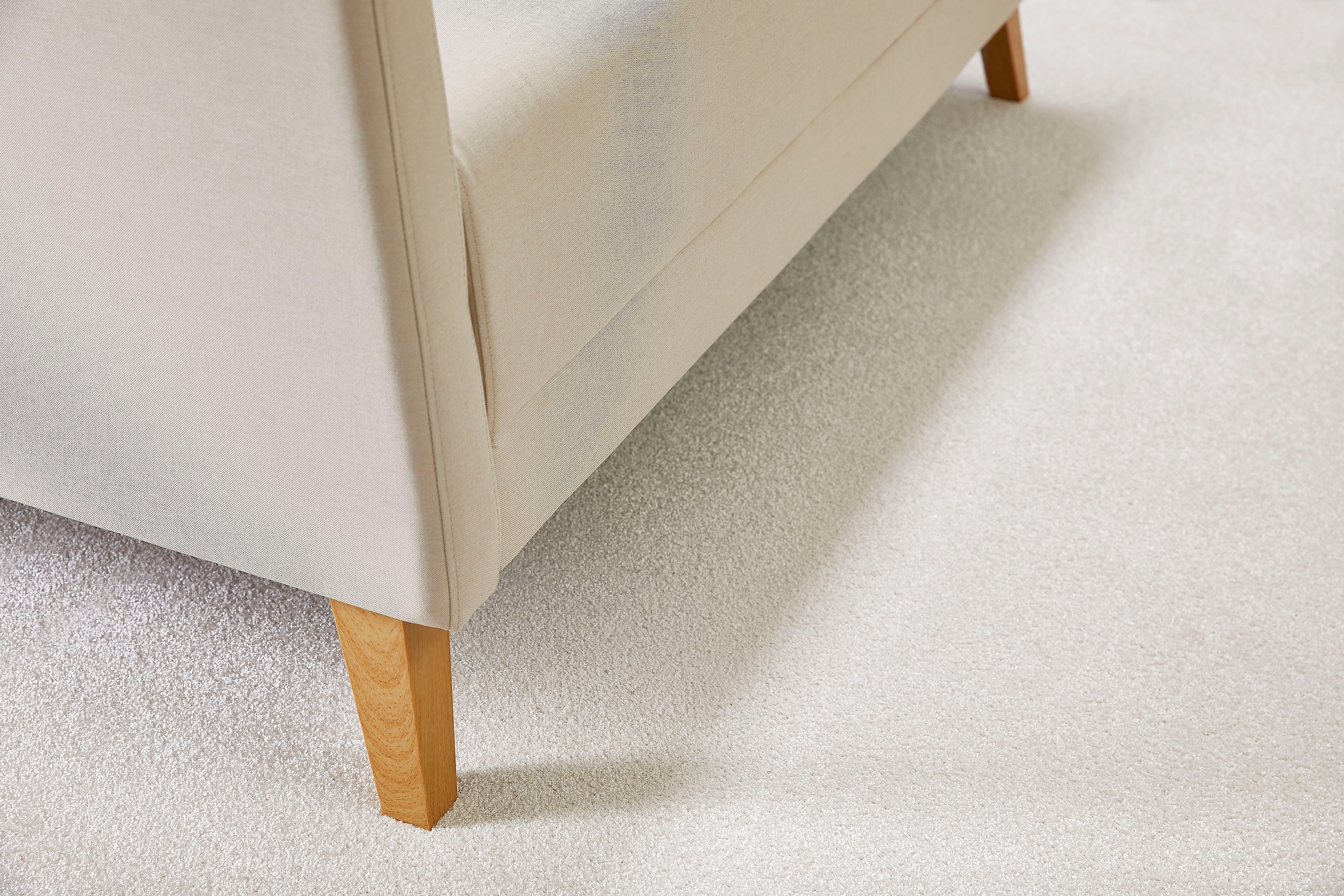 Andiamo Teppichboden »Pisay, Velours, Made in Belgium«, rechteckig, 9,5 mm Höhe, Uni Farben, Breite 400 cm, Wohnzimmer, strapazierfähig & pflegeleicht