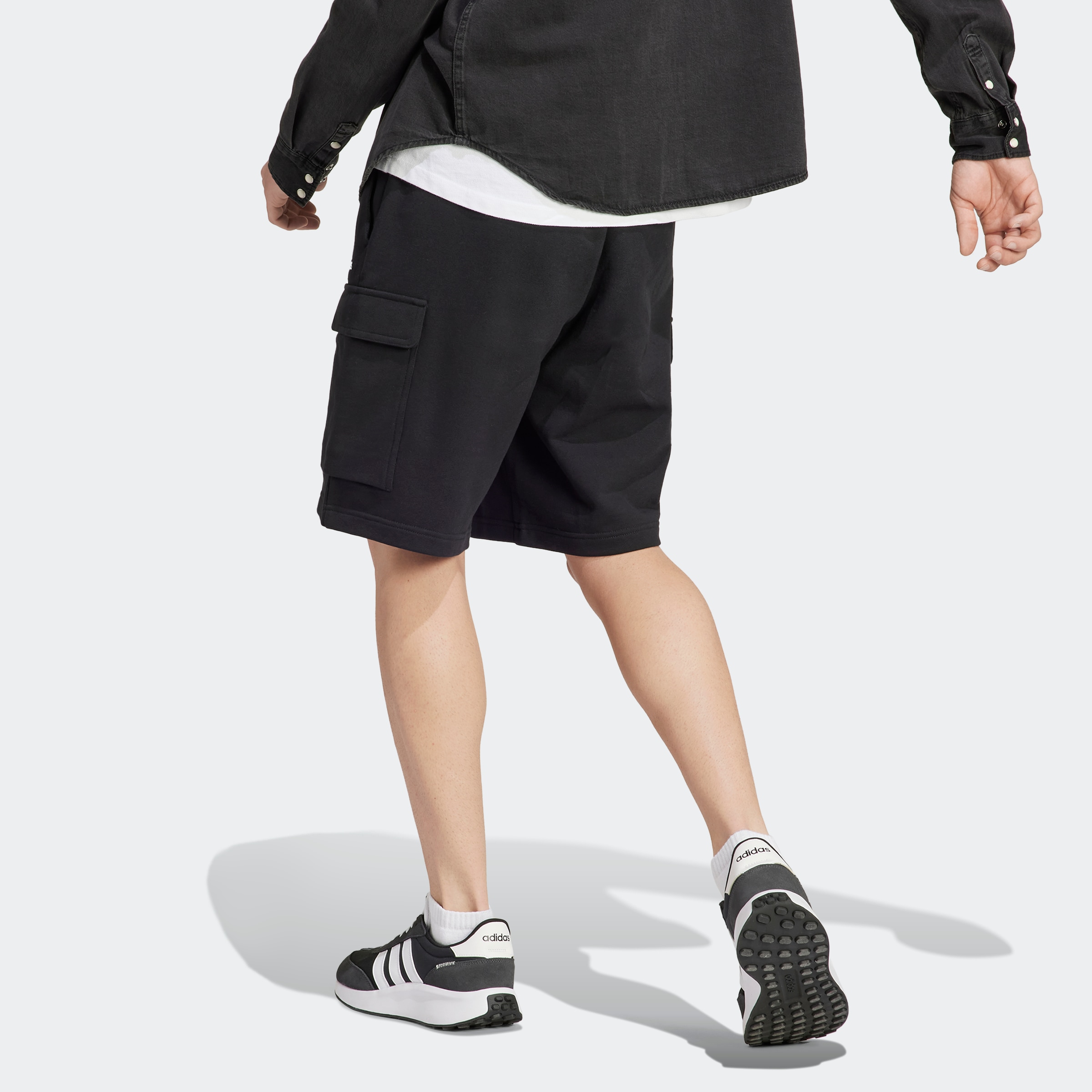 adidas Sportswear Shorts »ESSENTIALS FRENCH TERRY CARGOSHORTS«, (1 tlg.)  online shoppen bei OTTO