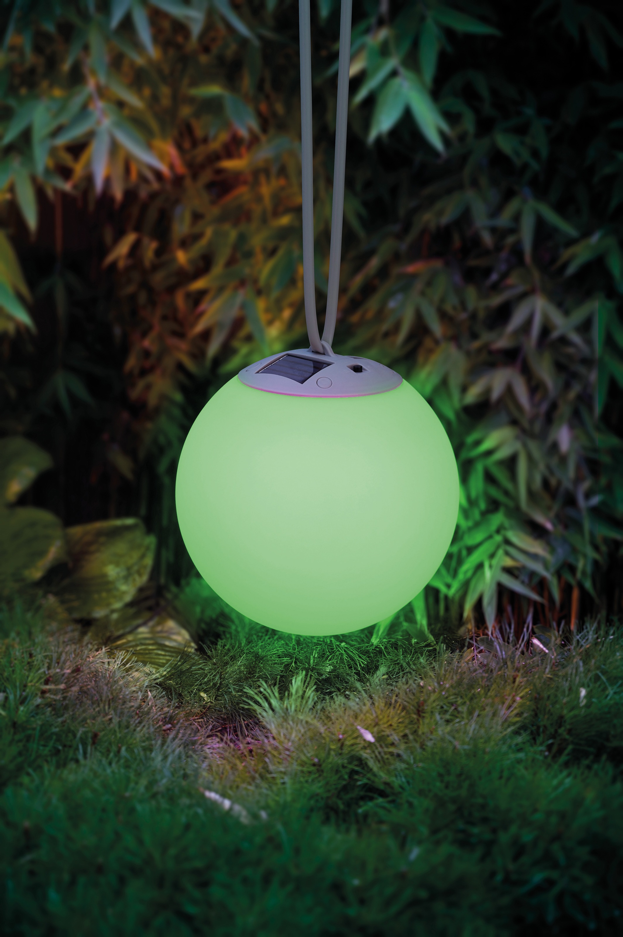 OTTO home LED Solarleuchte »Ollira, LED-Solar Kugel Ø 20 cm, hängend« LED-Modul 1 Stk. RGB | Warmweiß mit Aufhänung
