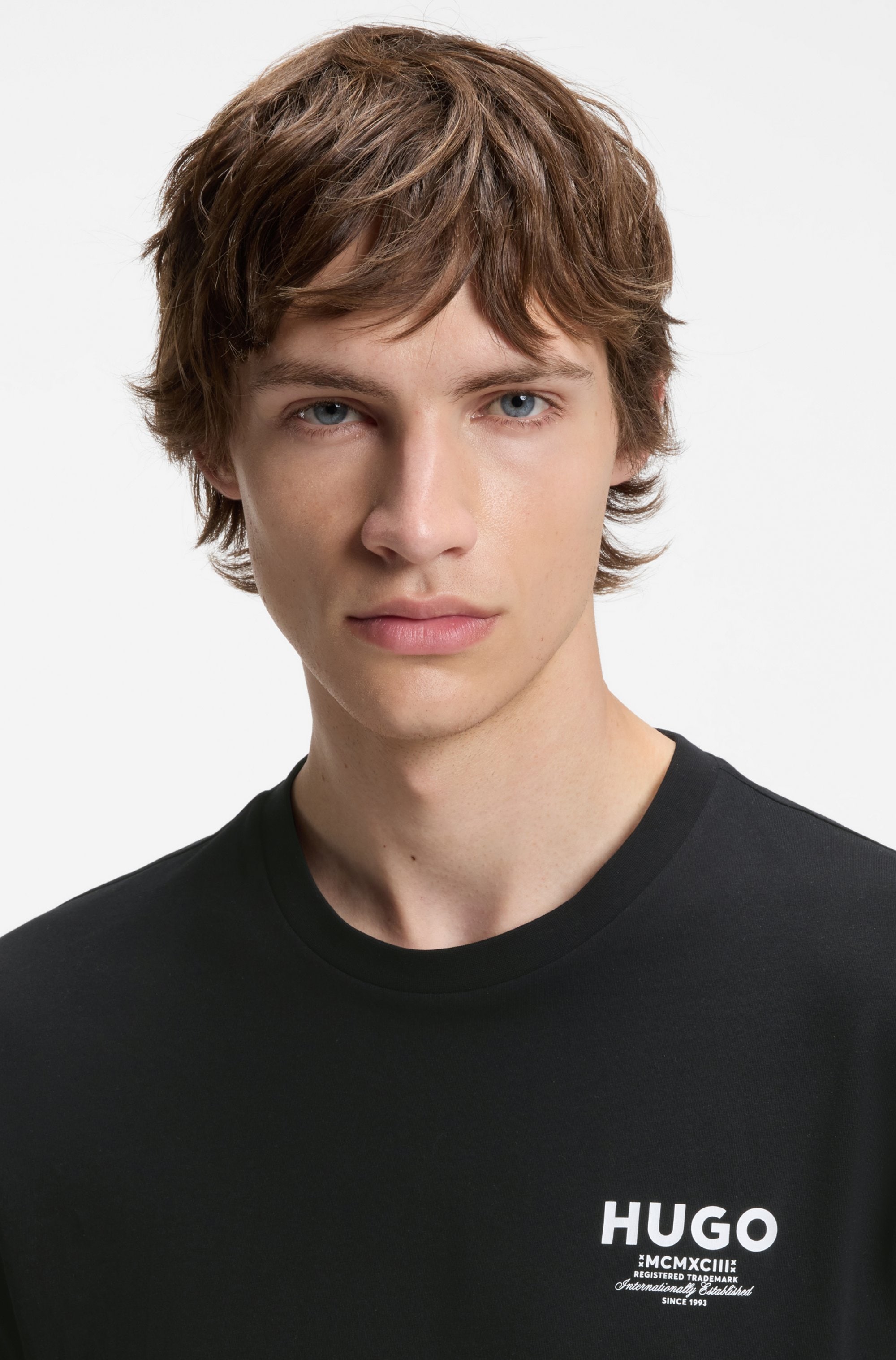 HUGO T-Shirt »Nesptee« Rundhalsausschnitt, Regular Fit, reine Baumwolle