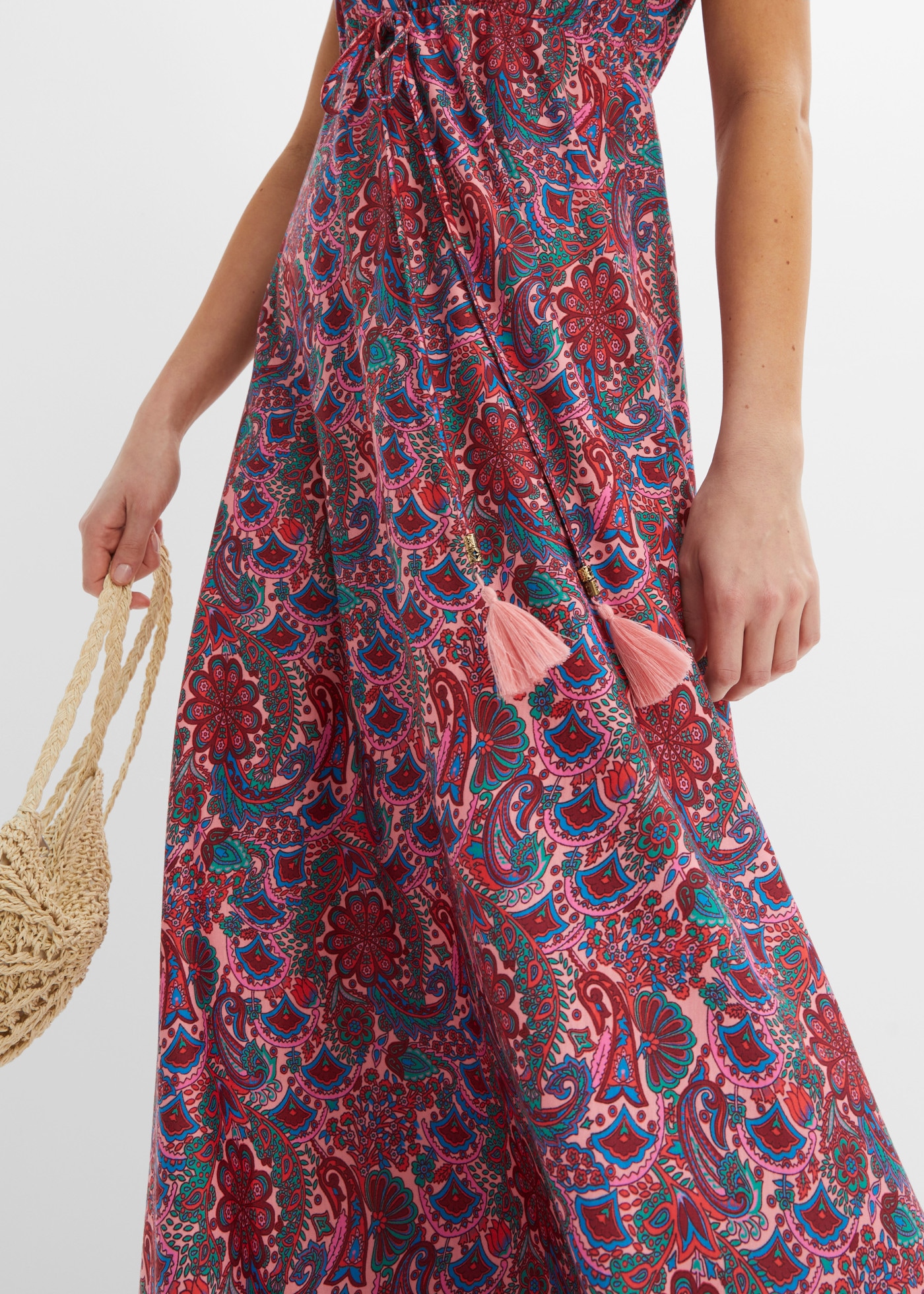 bonprix Maxikleid lockerer Schnitt, mit Flügelärmeln, elastisches Material, Maxilänge