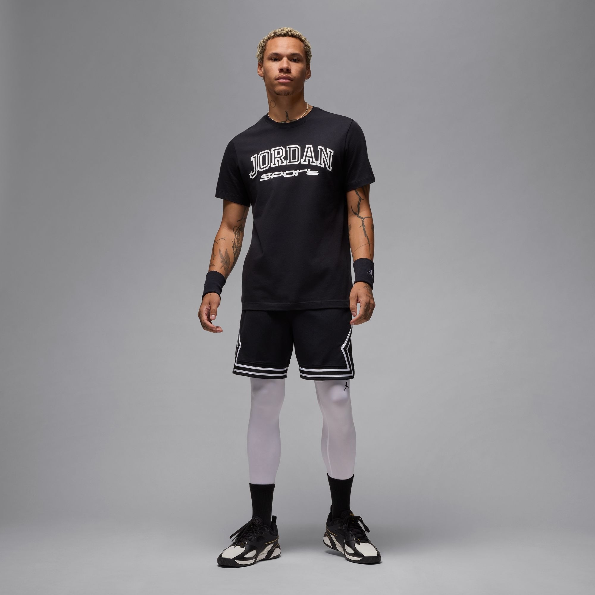 Jordan Trainingsshorts »Jordan Sport Men's Dri-FIT Mesh Diamond Shorts«  mit Kordelzug im Bund, aus Polyester