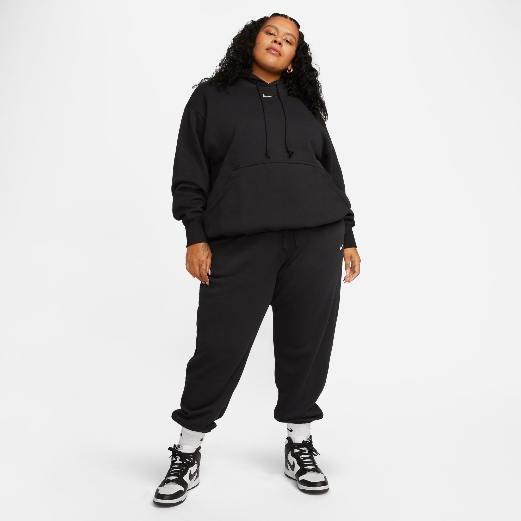 Nike Sportswear Kapuzensweatshirt »W NSW PHNX FLC OS PO HOODIE PL«, Oversize Passform, aus Baumwolle und Polyester
