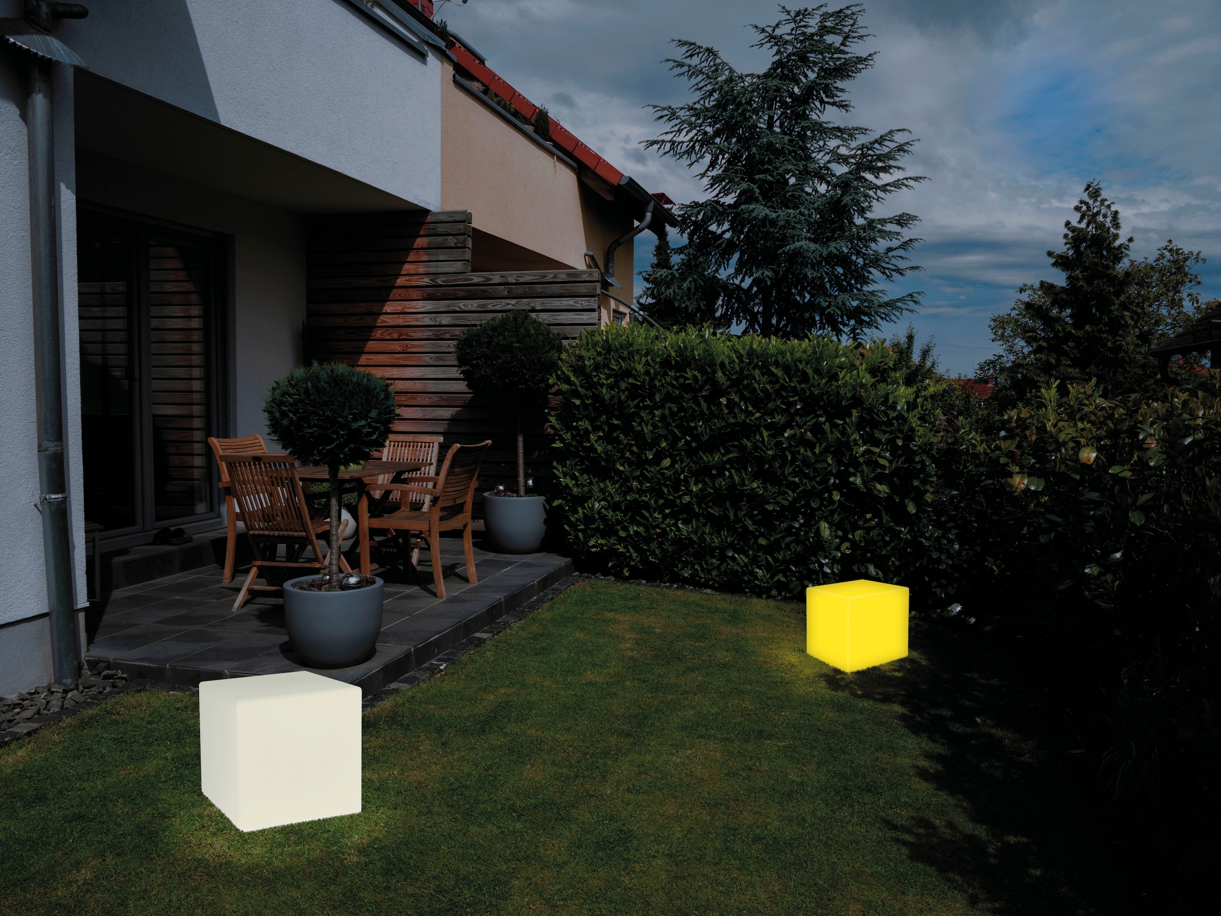 my home LED Solarleuchte »Elowyn, LED-Solar Würfelleuchte 30 cm« LED-Modul 1 Stk. RGB | Warmweiß mit Erdspieß