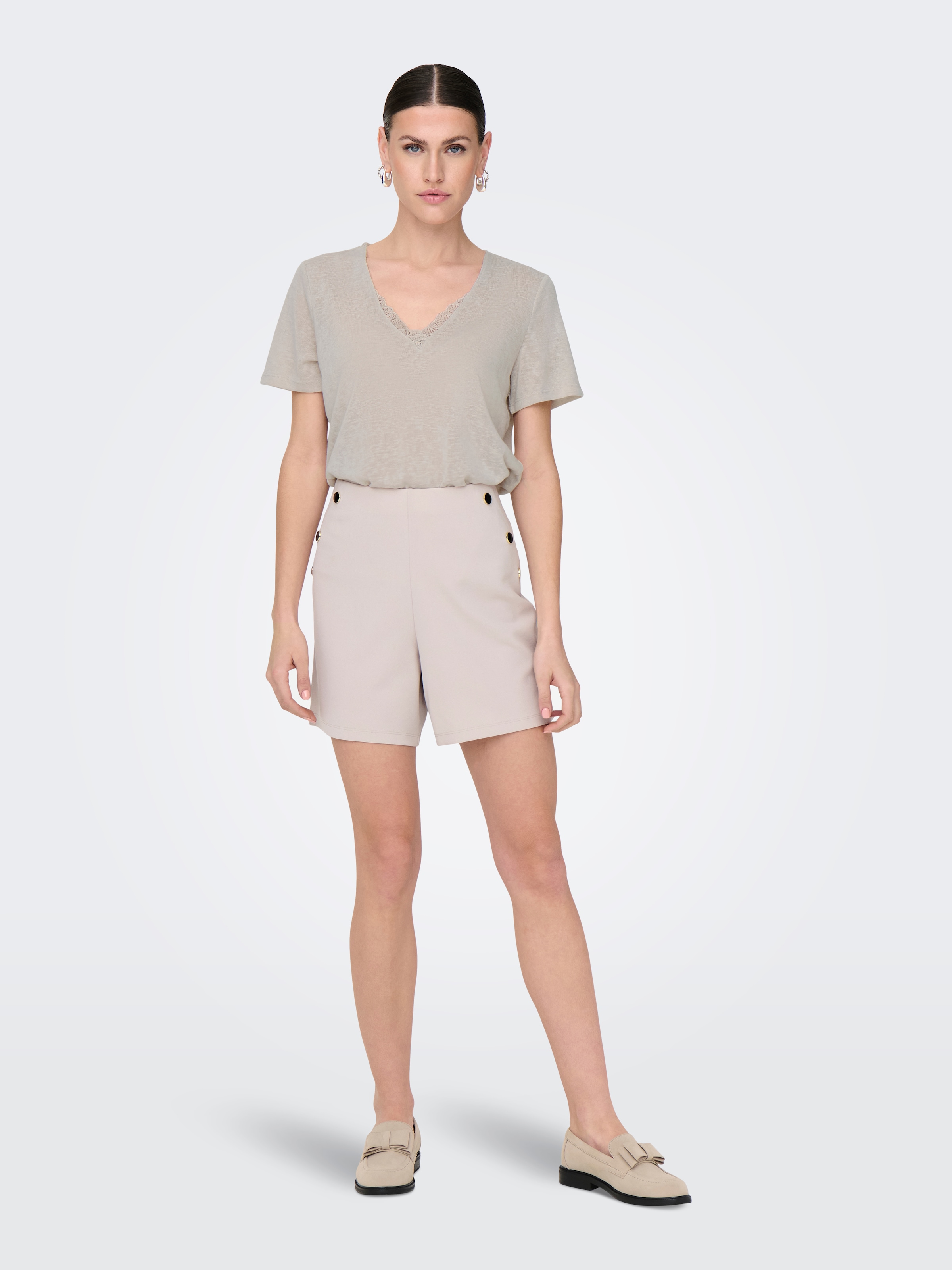 ONLY V-Shirt »ONLZOLA LIFE S/S V-NECK LACE TOP JRS«