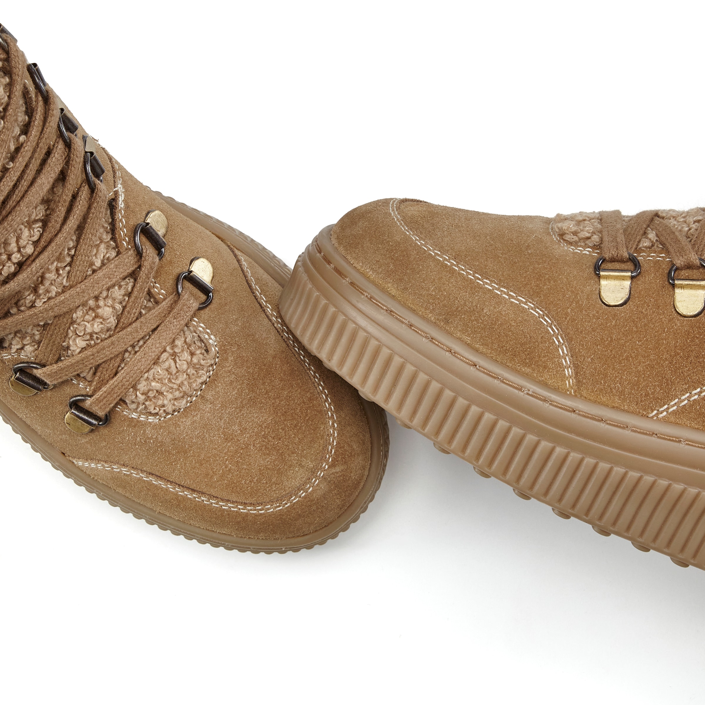 Elbsand Stiefelette »Stiefel, Boots, Winterboots, Lederstiefelette, Lederboots«  NEU aus hochwertigem Veloursleder mit Teddyfell und Plateausohle