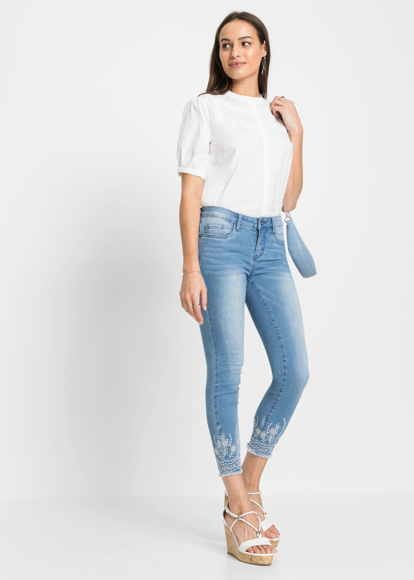 bonprix Skinny-fit-Jeans Skinny Fit, mit Elasthan-Anteil, Cropped Schnitt