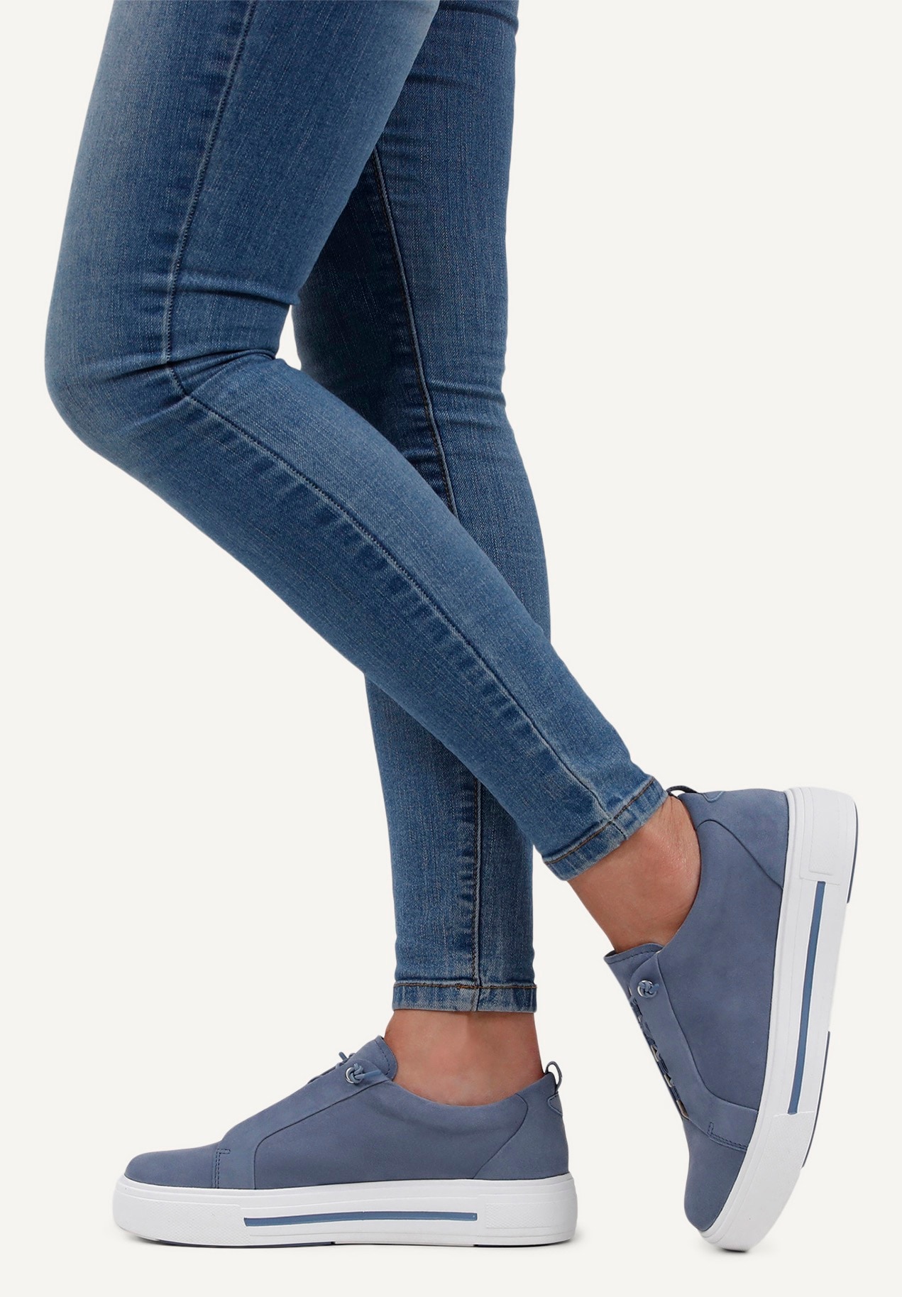 Caprice Slip-On Sneaker, Halbschuh, Freizeitschuh, Slipper mit Gummizügen