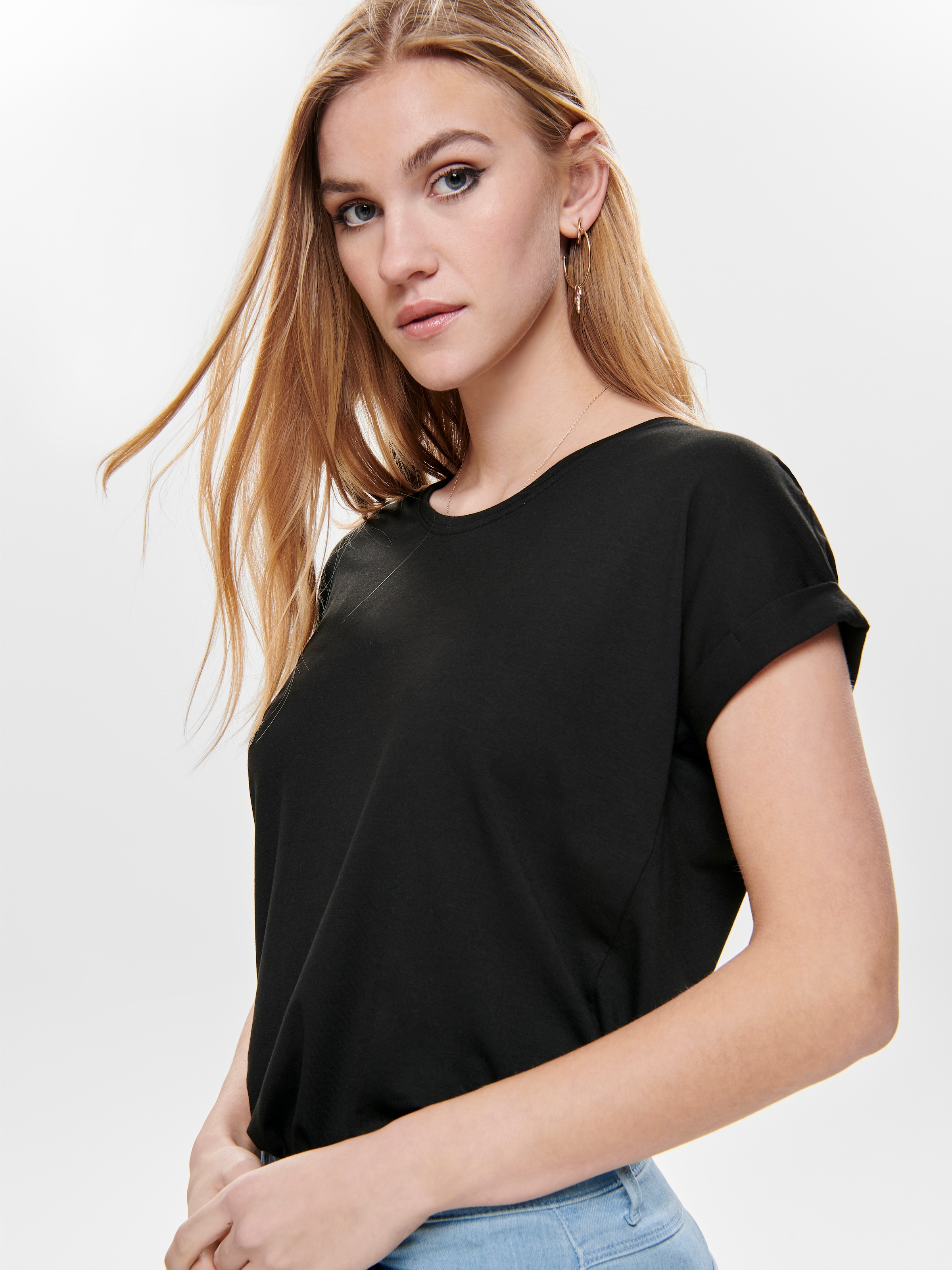 ONLY T-Shirt »ONLMOSTER – T-Shirt mit melierter Optik und elastischem Material«, meliert, casual, lässig geschnitten, Viskosemischung, Rundhals