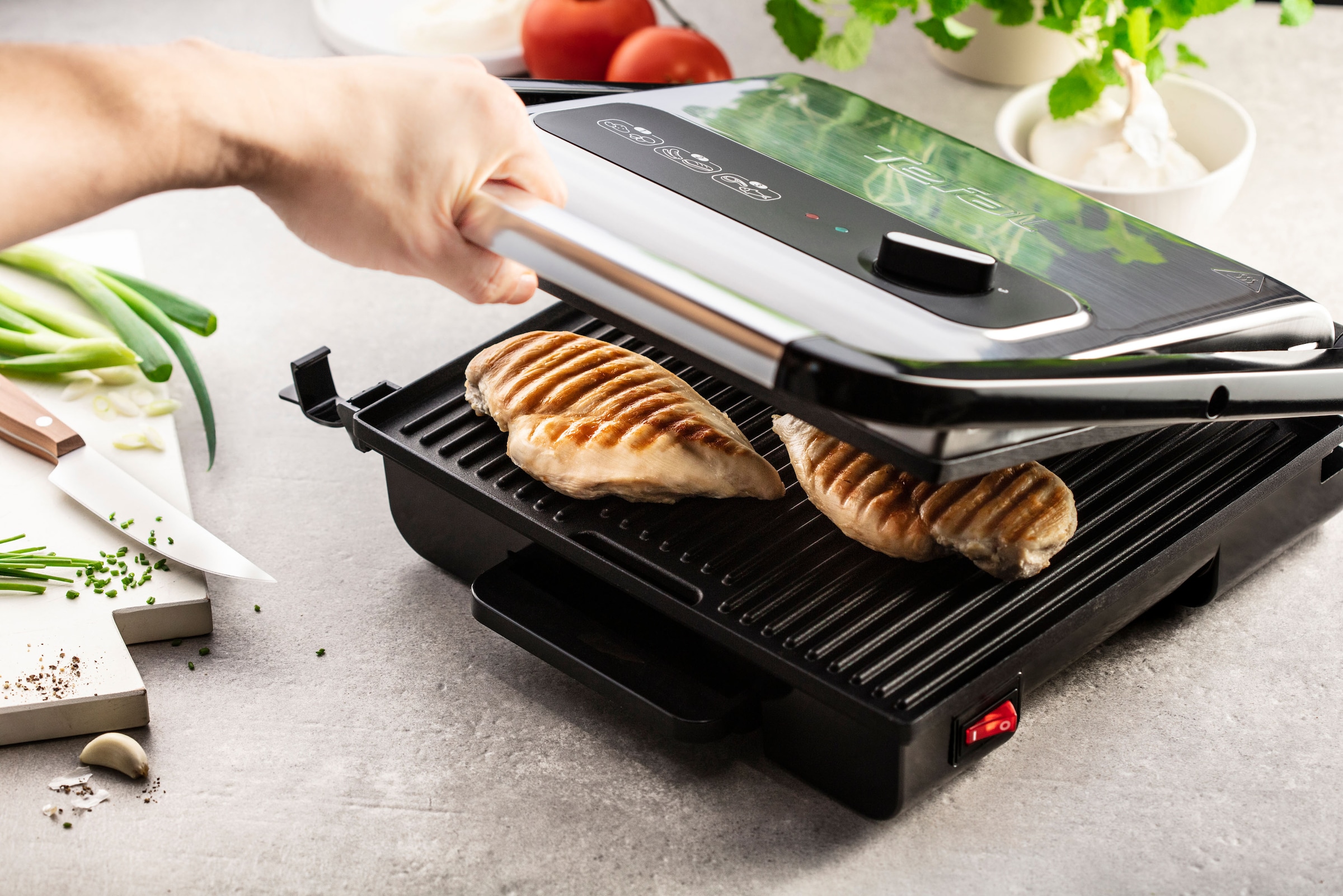 Tefal Kontaktgrill »GC242D Inicio Grill Adjust«, 2000 W, regelbarer Thermostat mit 3 Stufen, antihaftbeschichtete Platten