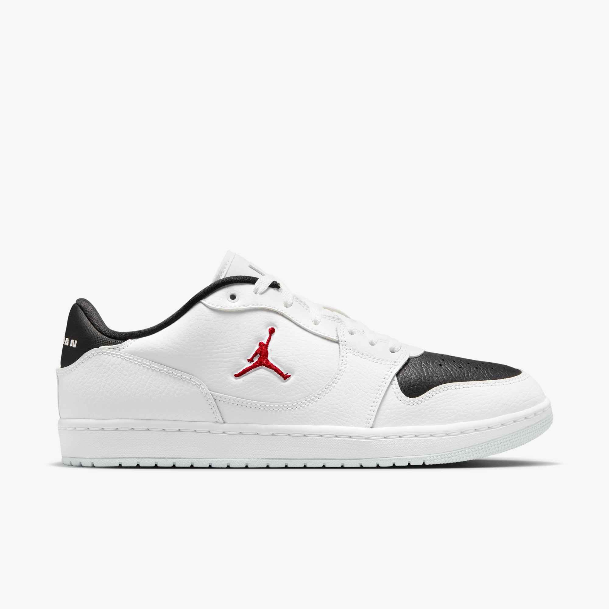 Jordan Sneaker »JORDAN COURT CONNECT LOW«  inspiriert vom Look des Air Jordan 1
