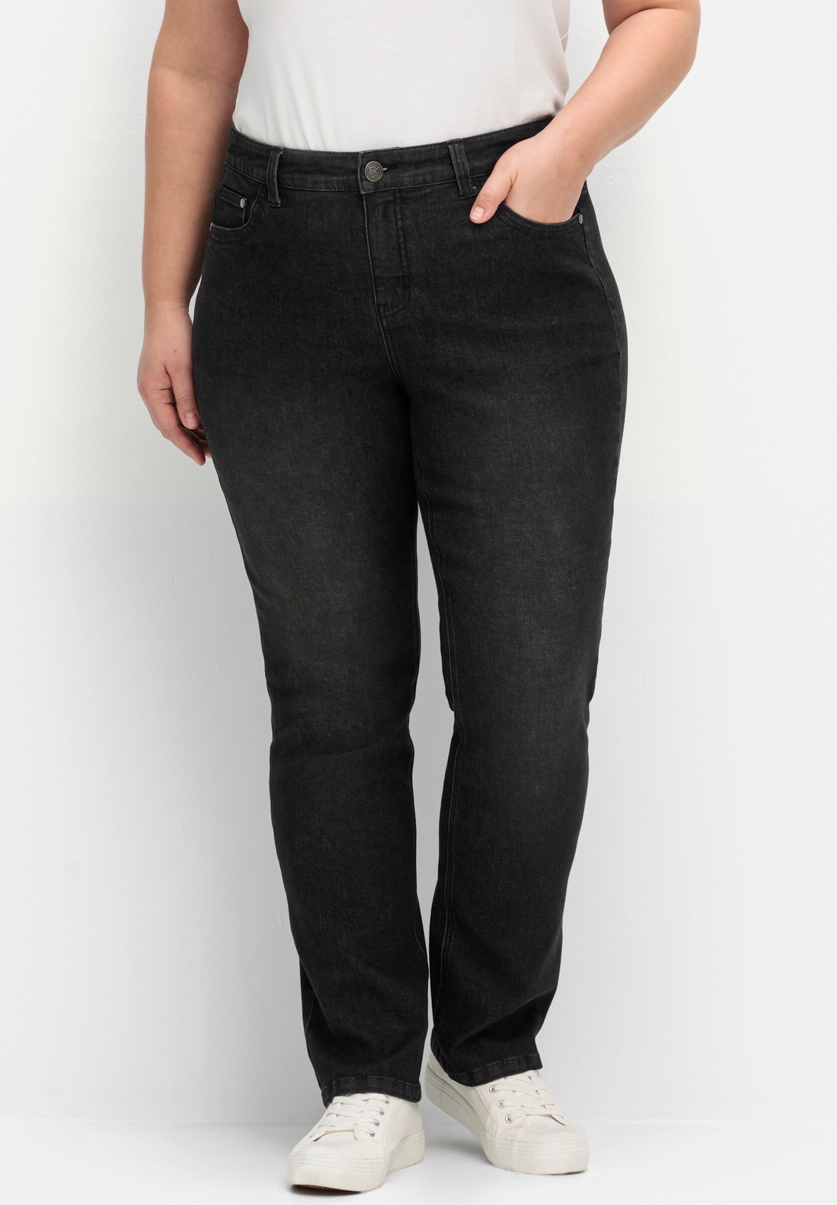 Sheego 5-Pocket-Jeans »Stretch-Jeans Gerade Jeans mit TruTemp365® Fasern« mit funktionellen TruTemp365® Fasern