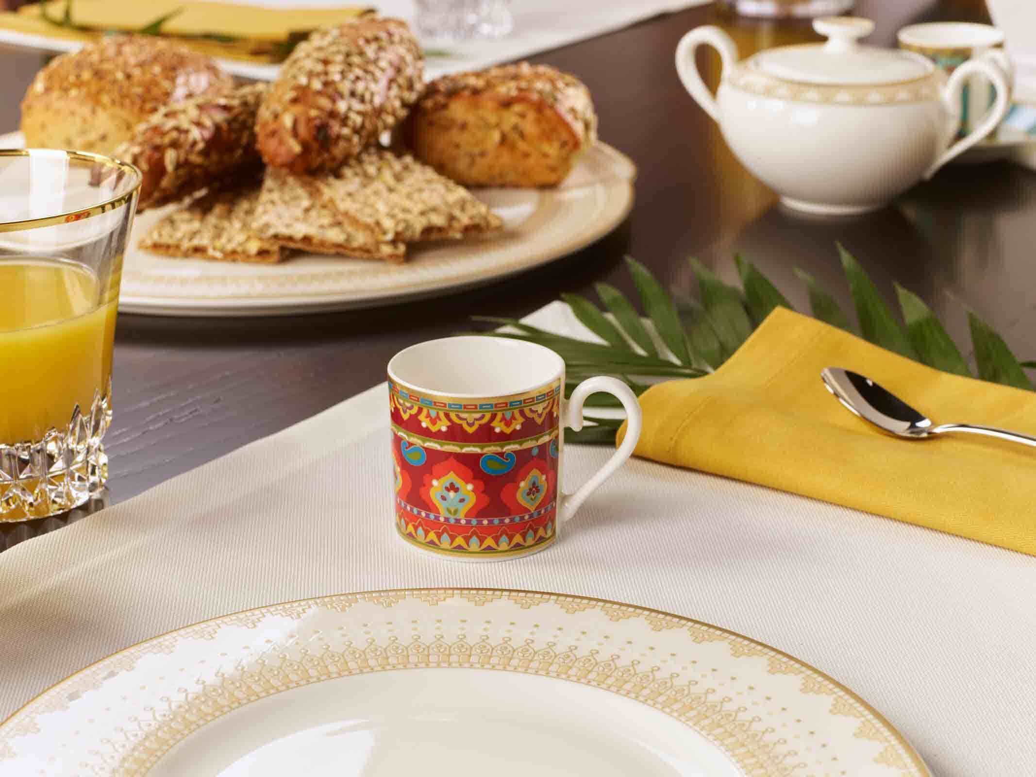 Villeroy & Boch Tasse »Espressotasse mit Untertasse Samarkand Rubin 50 ml 2er Set bunt«