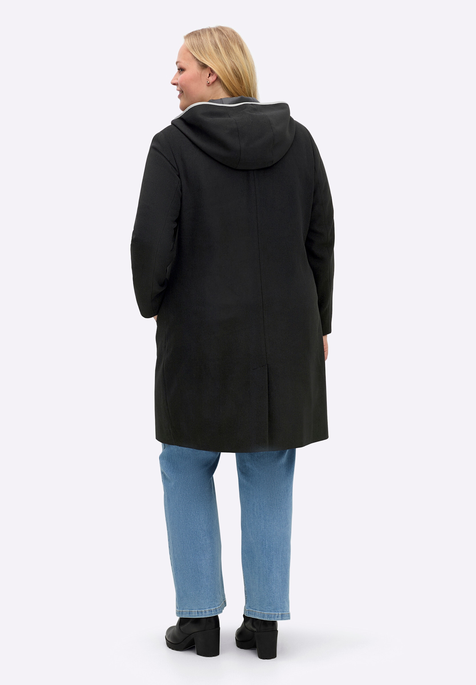 Sheego Langjacke »Mantel Wintermantel mit Reißverschluss und Knebelverschlüssen« mit Kapuze