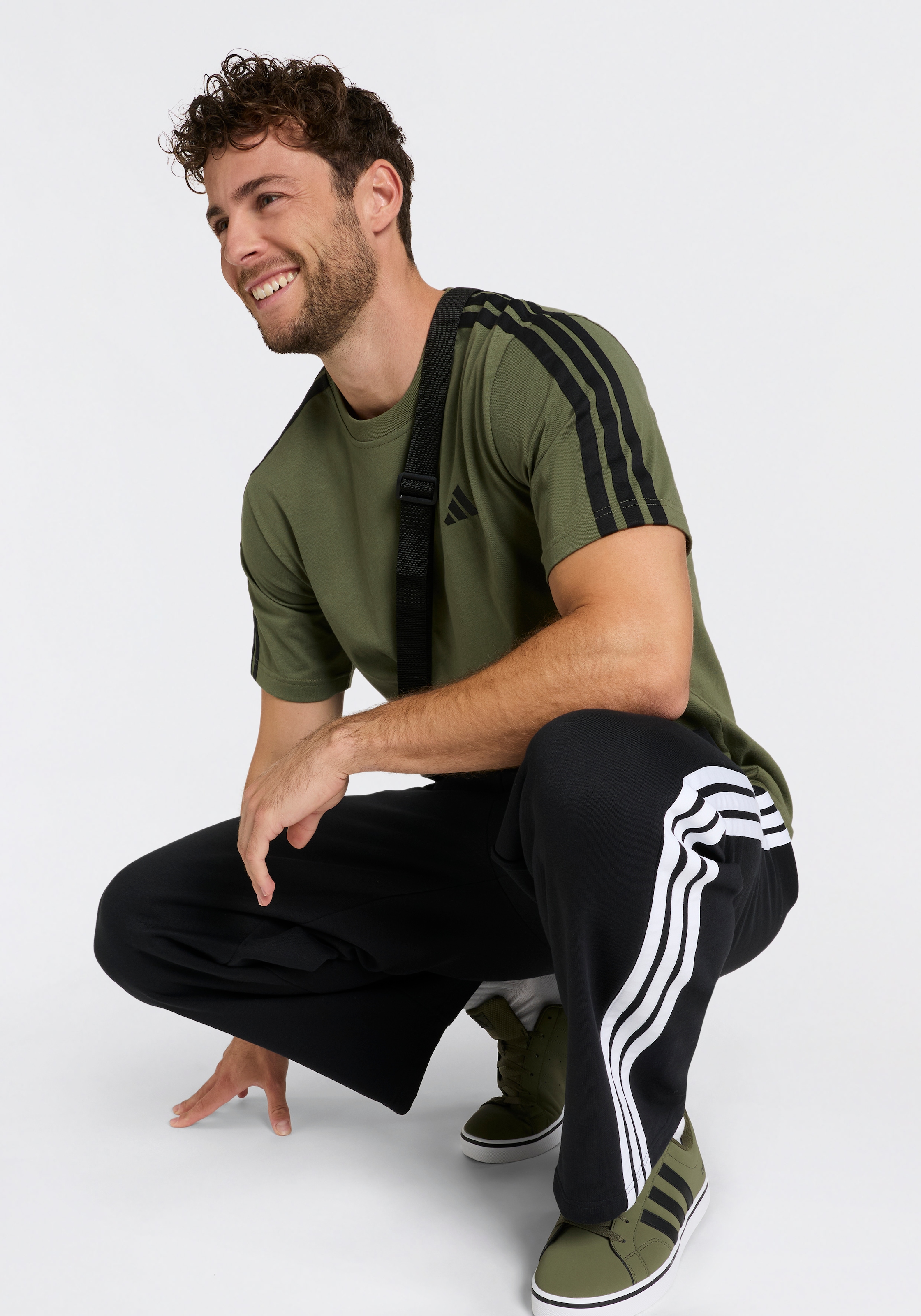 adidas Sportswear T-Shirt »ESSENTIALS 3-STREIFEN, SINGLE JERSEY, BRANDING«