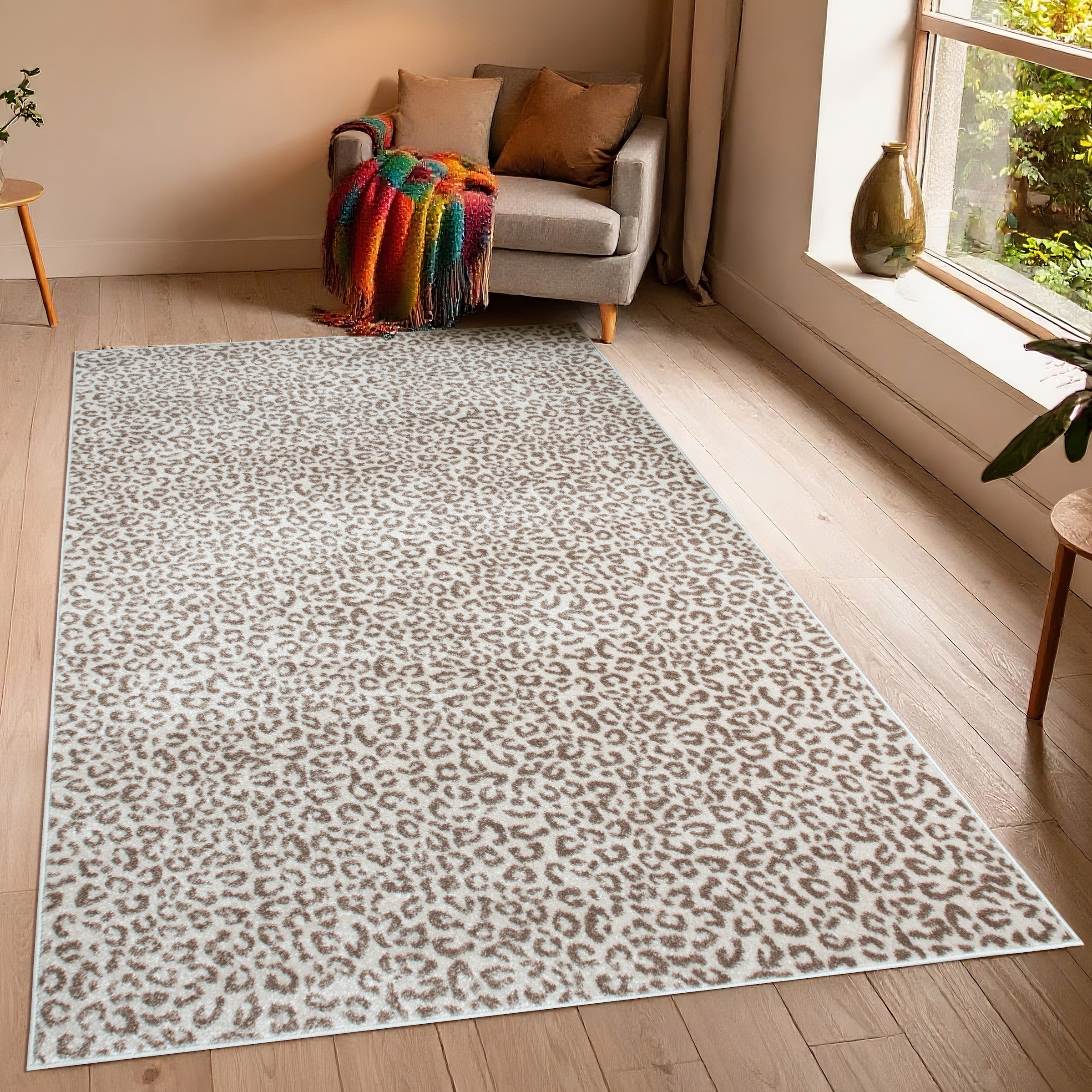 OTTO home Teppich »Fynna, Leoparden-Muster, Animal Print, modern« rechteckig 9 mm Höhe Leo, besonders weicher Flor, Wohnzimmer, Schlafzimmer, Esszimmer