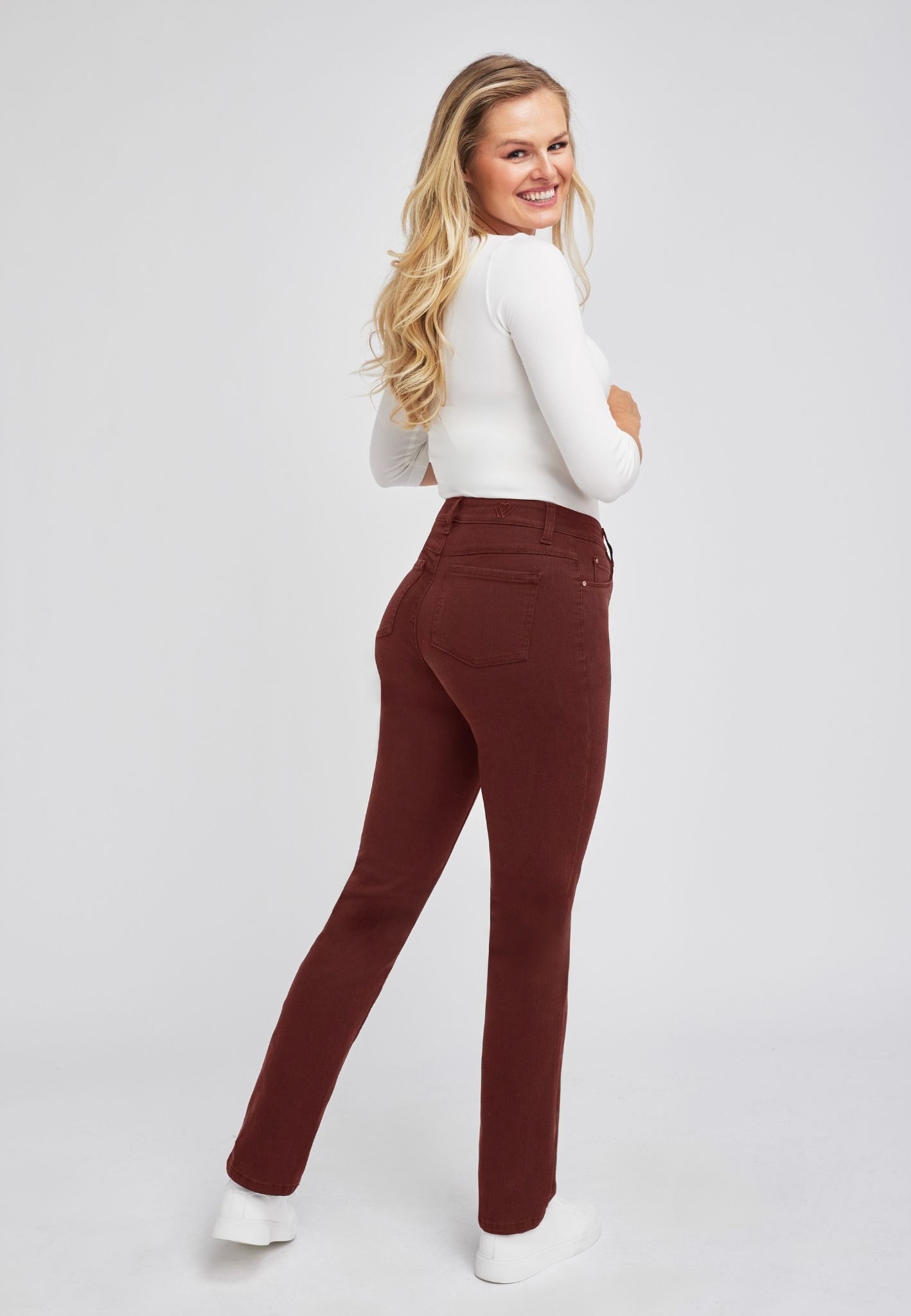 wonderjeans Slim-fit-Jeans »Classic«, Klassischer gerader Schnitt