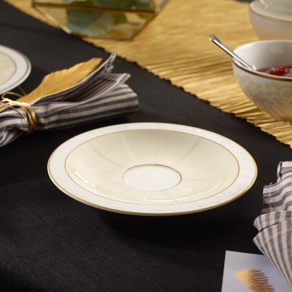Villeroy & Boch Untertasse »Kaffee-/Teeuntertassen Ivoire ø 16 cm 6er Set weiß-gold«