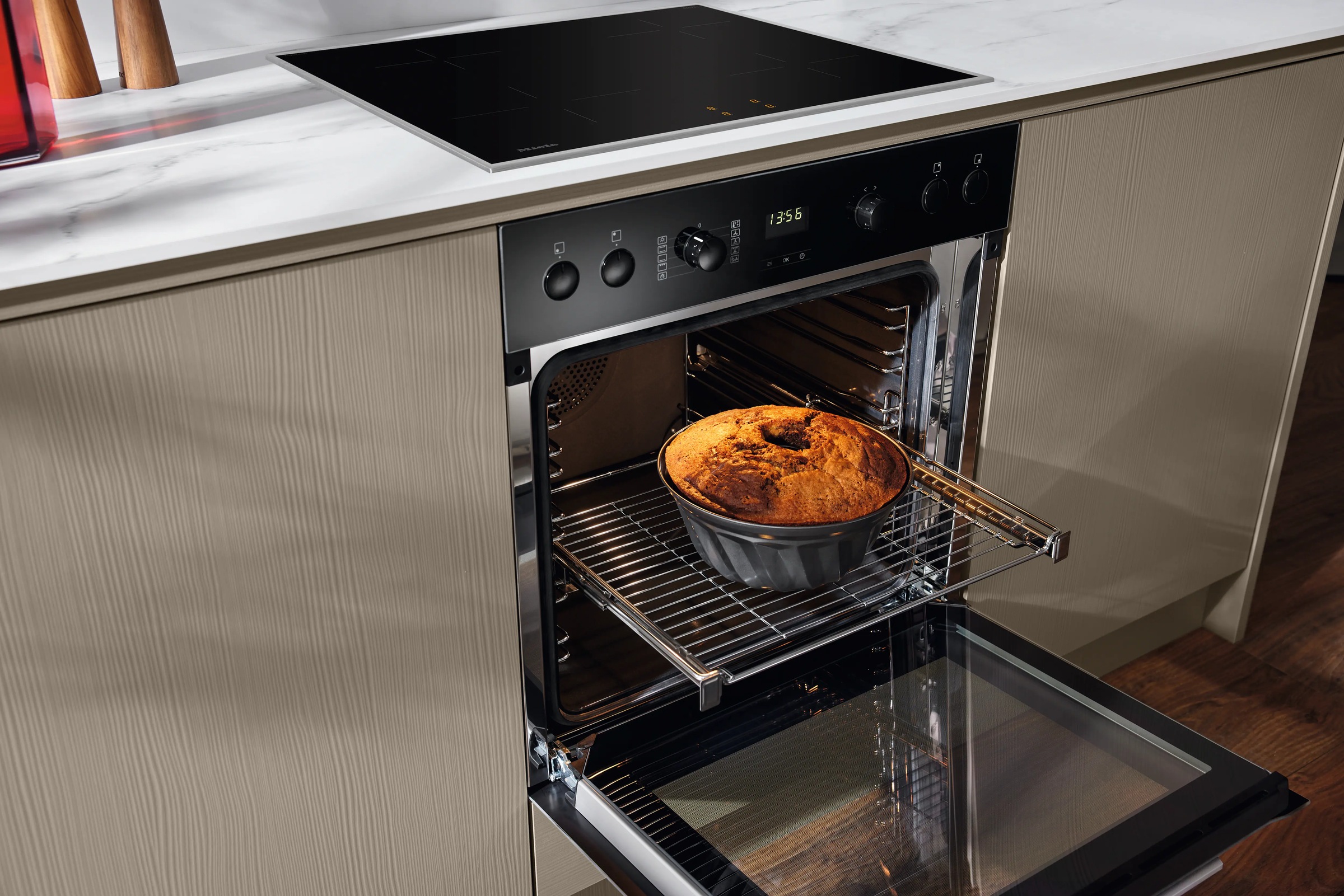 Miele Einbaubackofen  »H 2457 I ACTIVE«, mit Vollauszug, PerfectClean