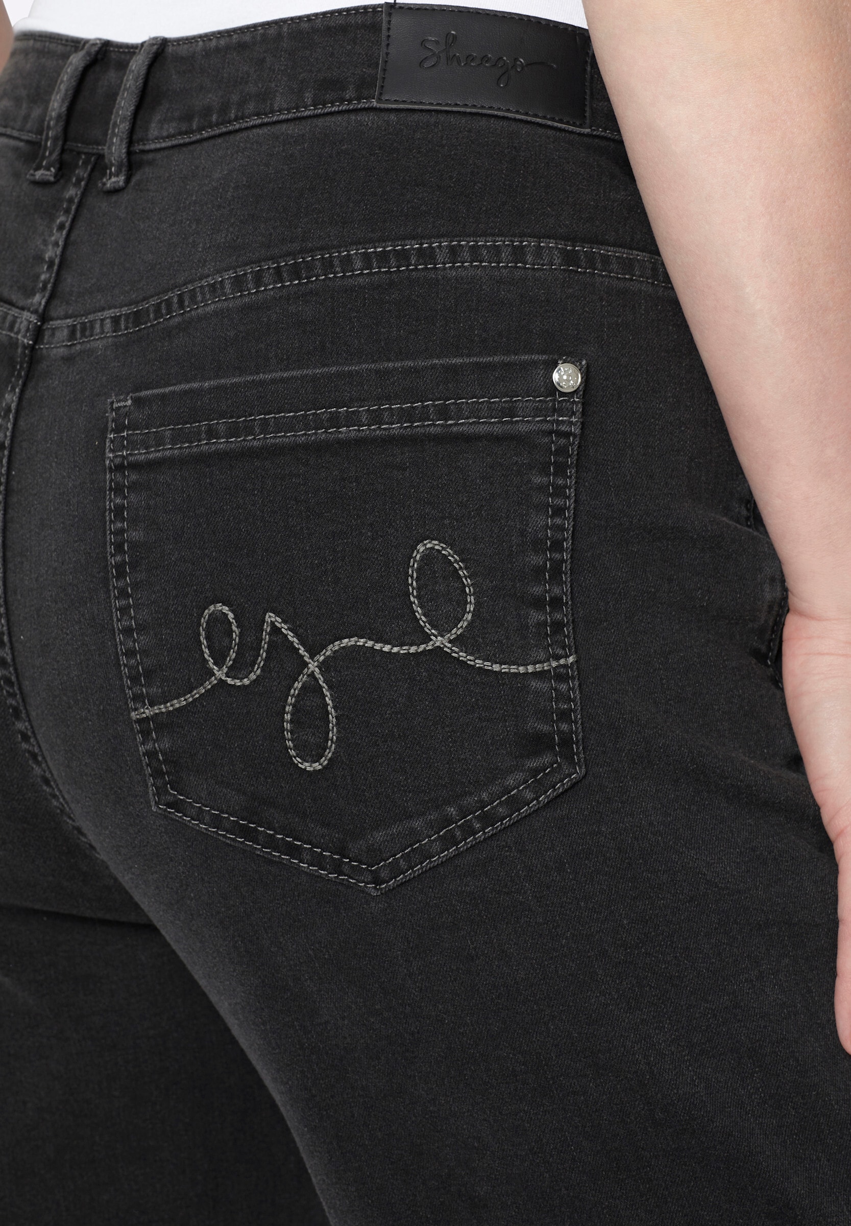 Sheego 5-Pocket-Jeans »Bootcut-Jeans Bootcut-Jeans in 5-Pocket-Form«