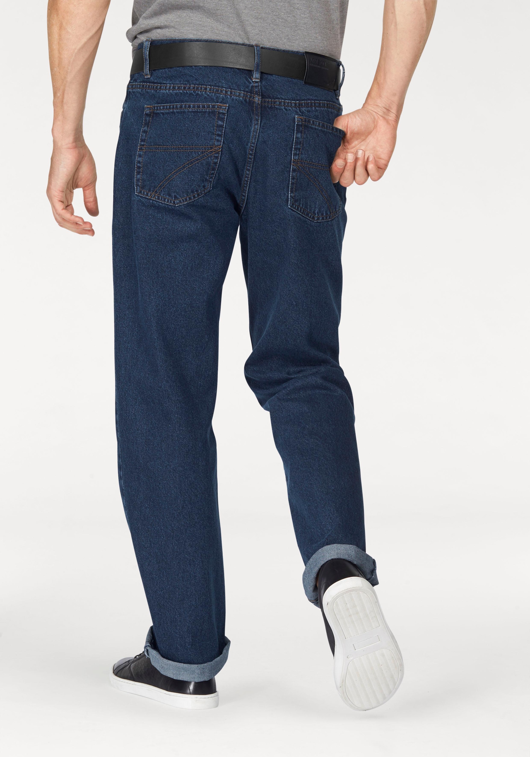 Arizona Regular-fit-Jeans »James«, regular fit, gerades Bein, Five-Pocket-Form, normale Leibhöhe