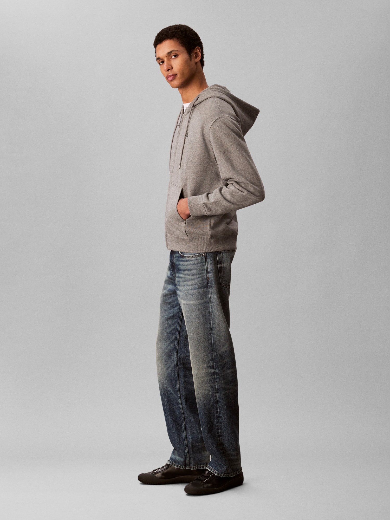 Calvin Klein Jeans Kapuzensweatshirt »LS EU 350TERRY MONOGRAM FZ HOODI«, Mit Rundhalsausschnitt, regular fit