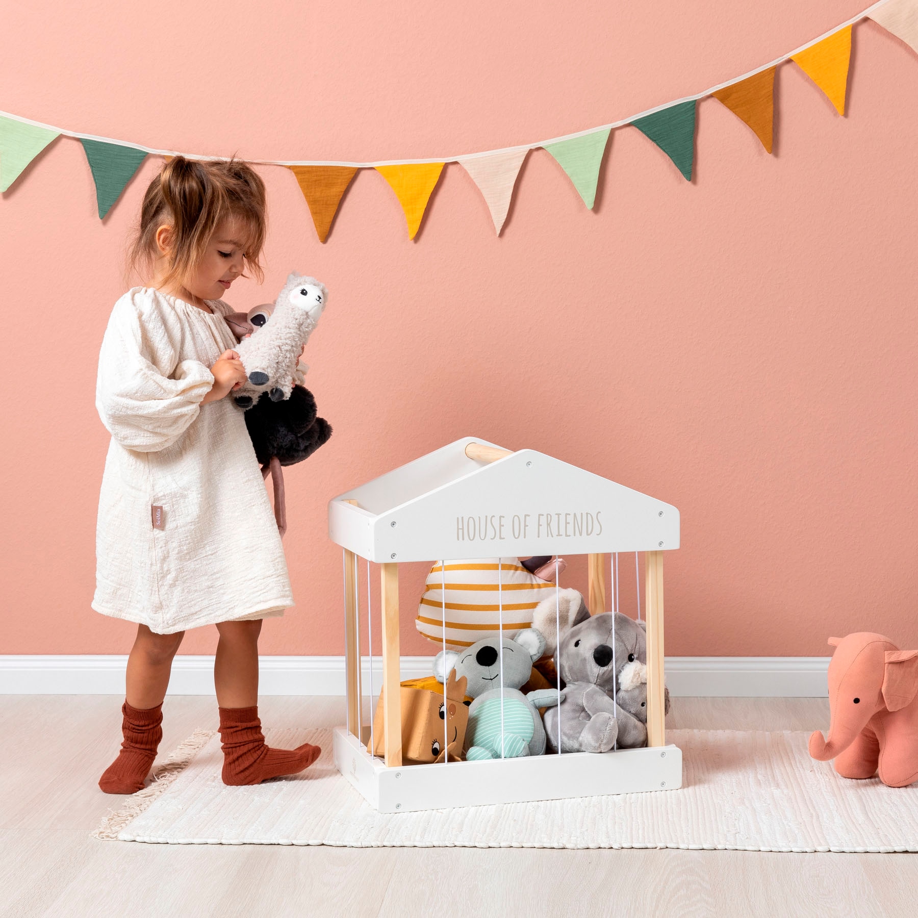 MUSTERKIND® Aufbewahrungsbox »Plüschtier-BoxHouse of Friends, weiß/natur«, FSC®-Holz aus gewissenhaft bewirtschafteten Wäldern