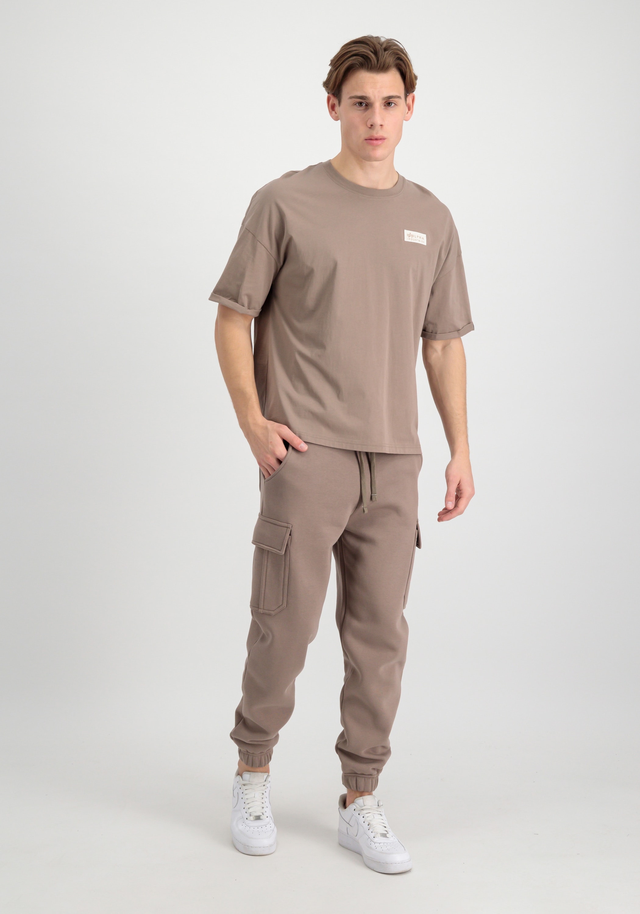 Alpha Industries Jogginghose »ALPHA INDUSTRIES Men - Jogger Organics Cargo Jogger«