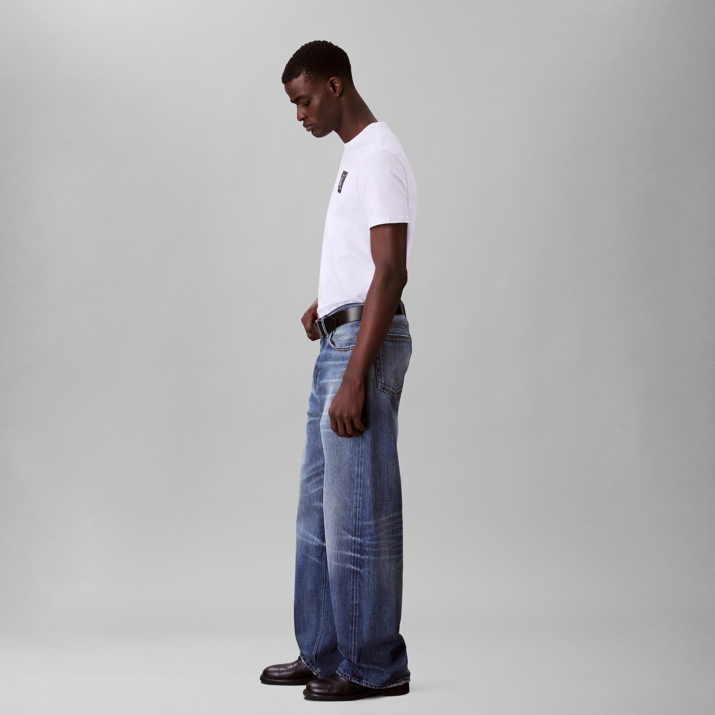 Calvin Klein Jeans T-Shirt »SS GRDNT MNGRM E LG«, Mit Rundhalsausschnitt
