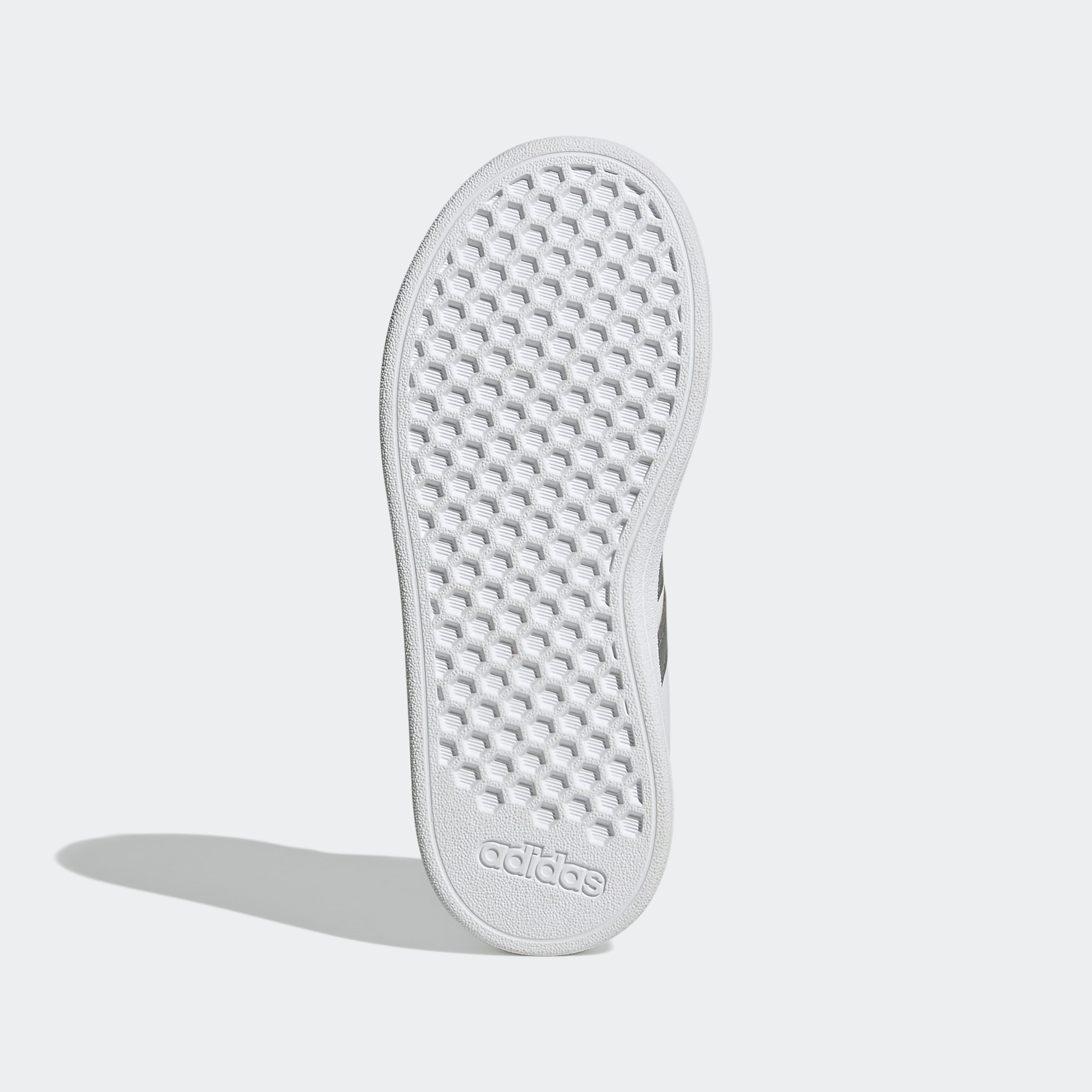 adidas Sportswear Sneaker »GRAND COURT 2.0 KIDS«, Design auf den Spuren des adidas Superstar