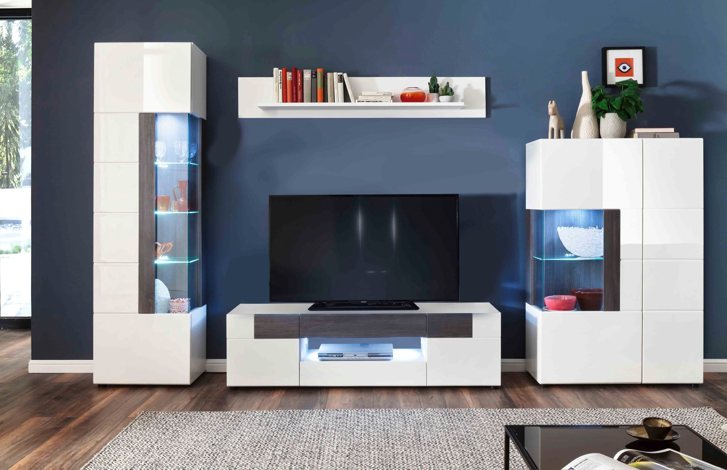 trendteam Wohnwand »Tokyo«, (Set, 4 tlg., 4-teiliges Set. Den TV-Aufsatz ist separat bestellbar 46475419.)