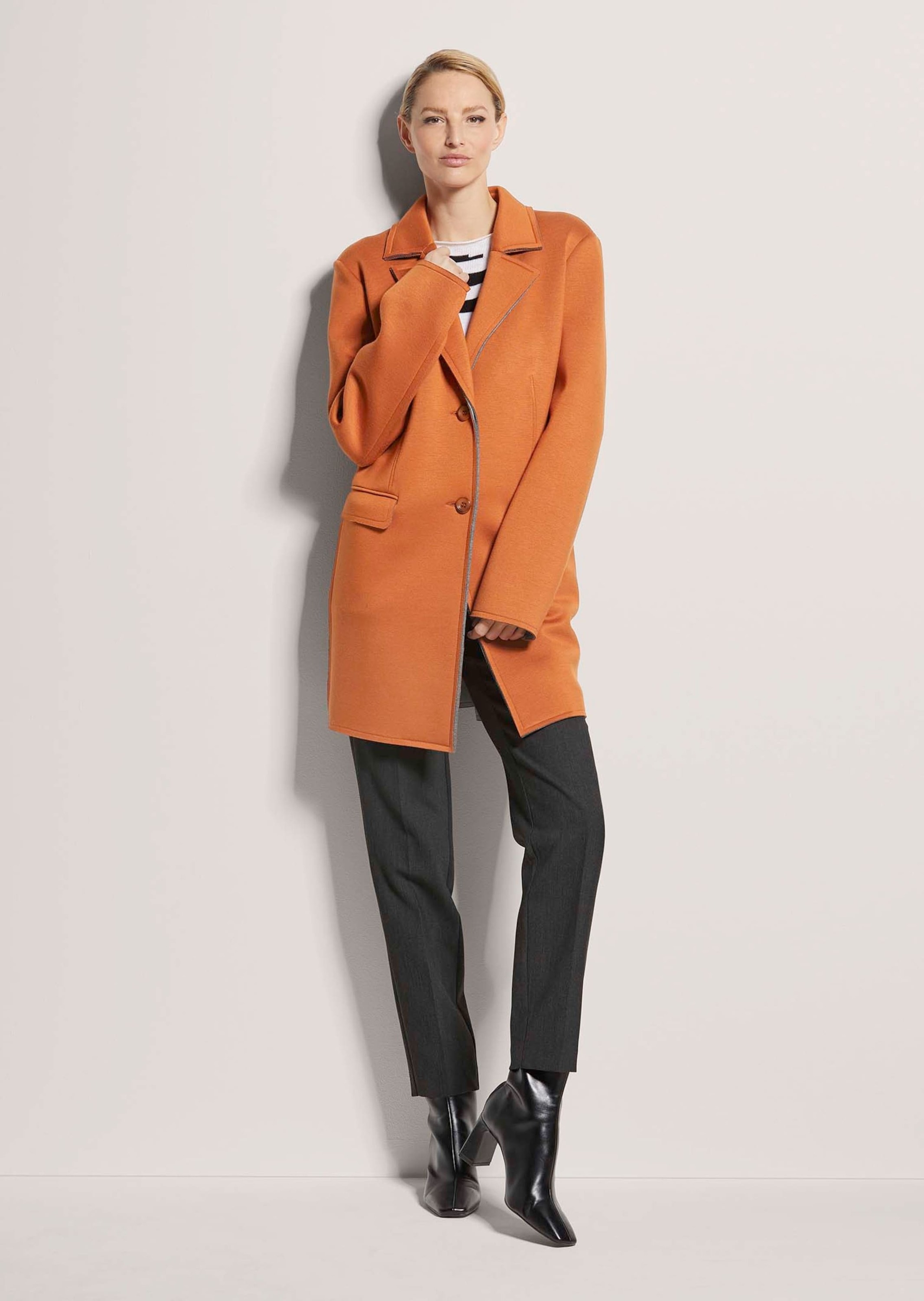 MADELEINE Kurzjacke »Jacke Longjacke aus zweilagigem Jersey«