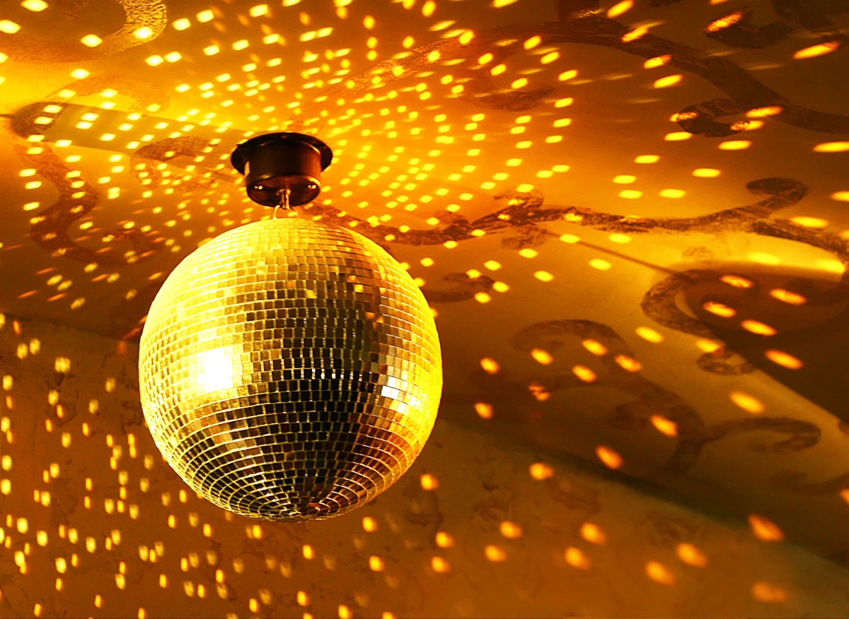 Papermoon Fototapete »Goldener Discoball«