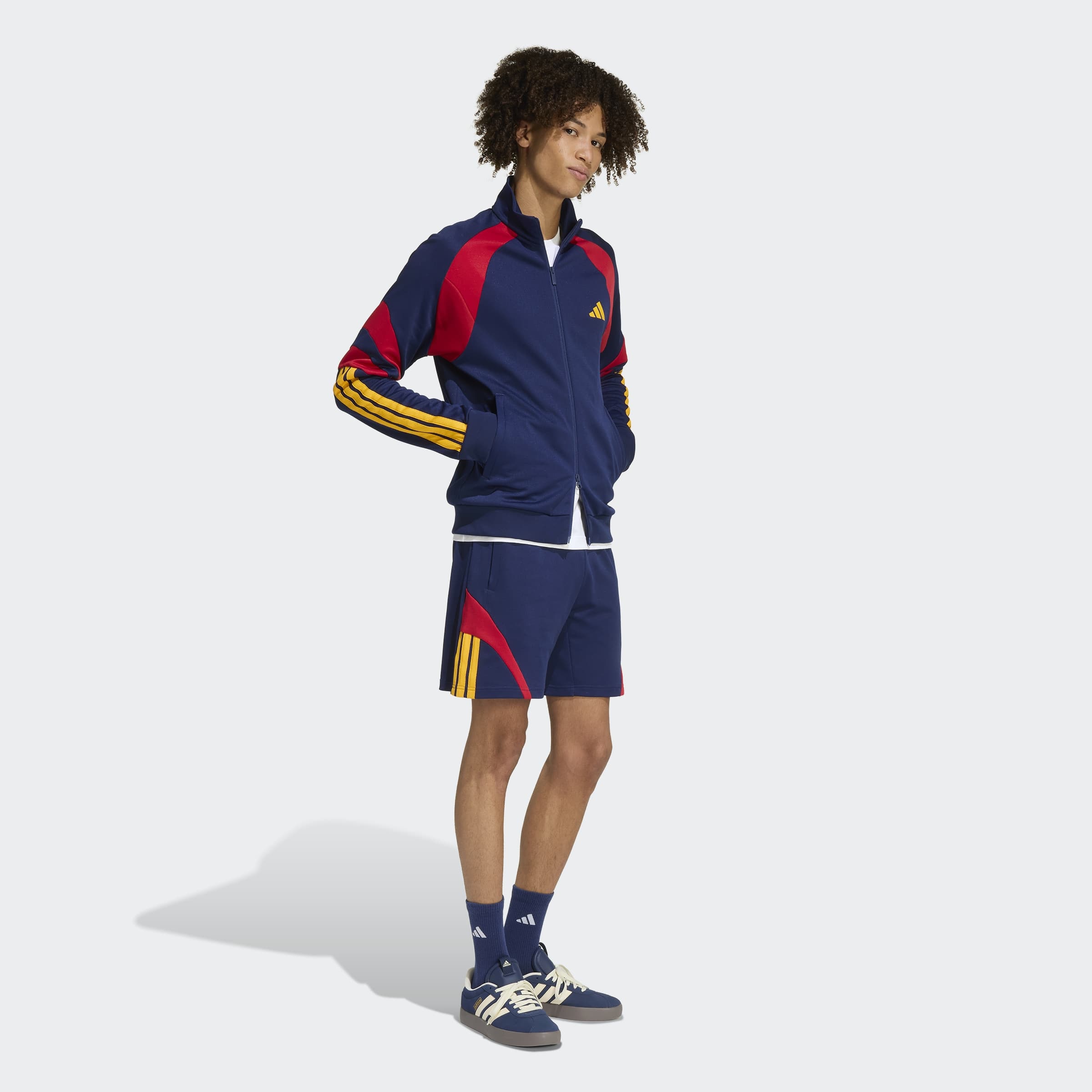 adidas Sportswear Trainingsjacke »HOUSE OF TIRO NATIONS PACK TRACK« mit Reißverschluss, aus Baumwolle